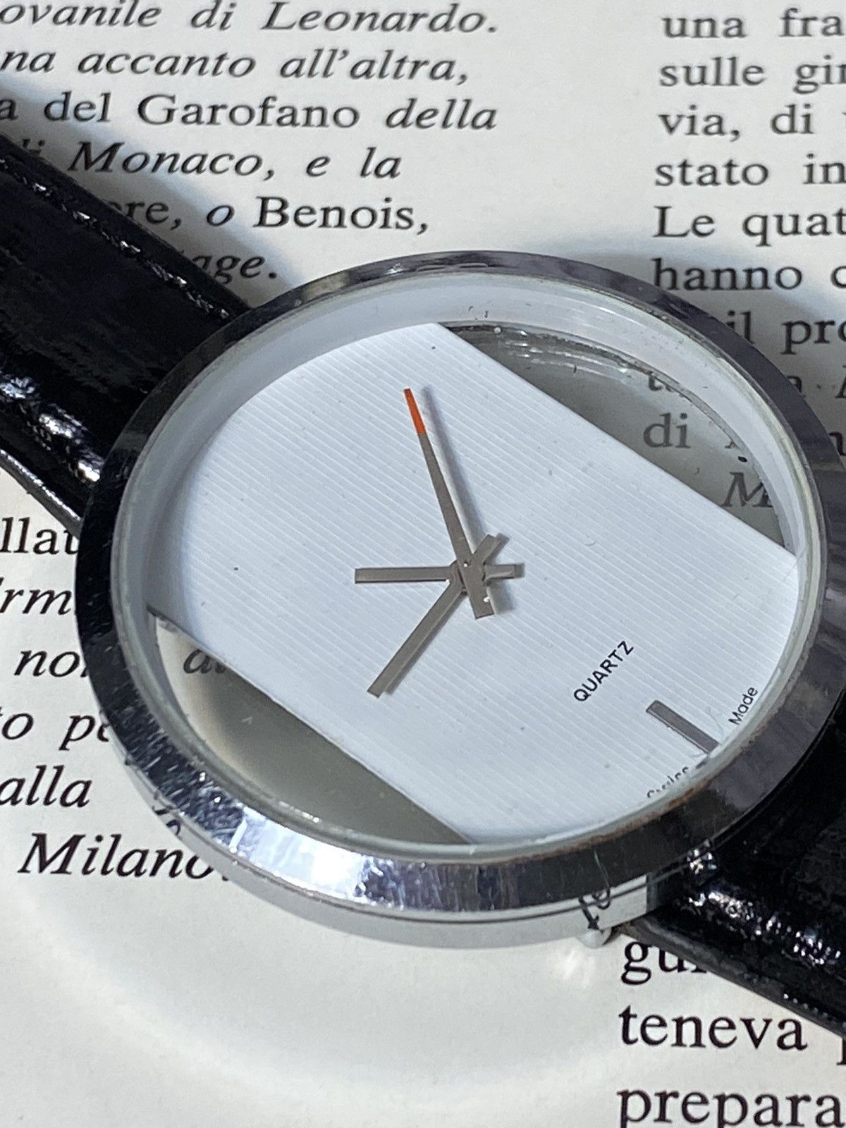 Jewelry Swiss Quartz Watch Minimalist Design Style Size ONE SIZE - 7 Thumbnail