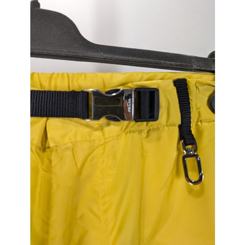 Prada o1rshd1 Re-Nylon Piuma Trousers in Yellow Size US 30 / EU 46 - 10 Thumbnail
