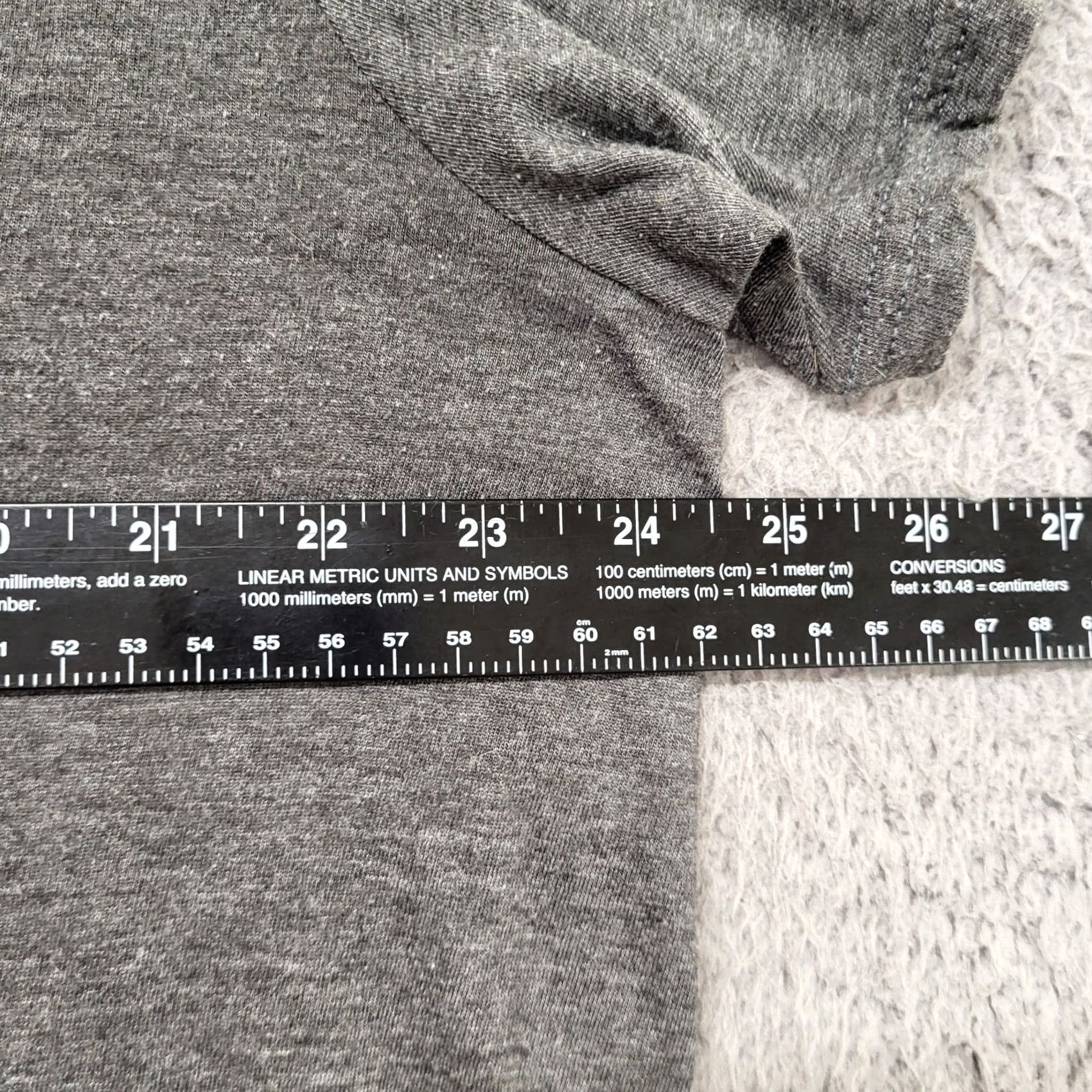 Vintage Jurassic Park T-Shirt Mens XL Gray 90s Vintage Retro Movie Graphic Tee Dino Shirt Regular Size Size US XL / EU 56 / 4 - 5 Thumbnail