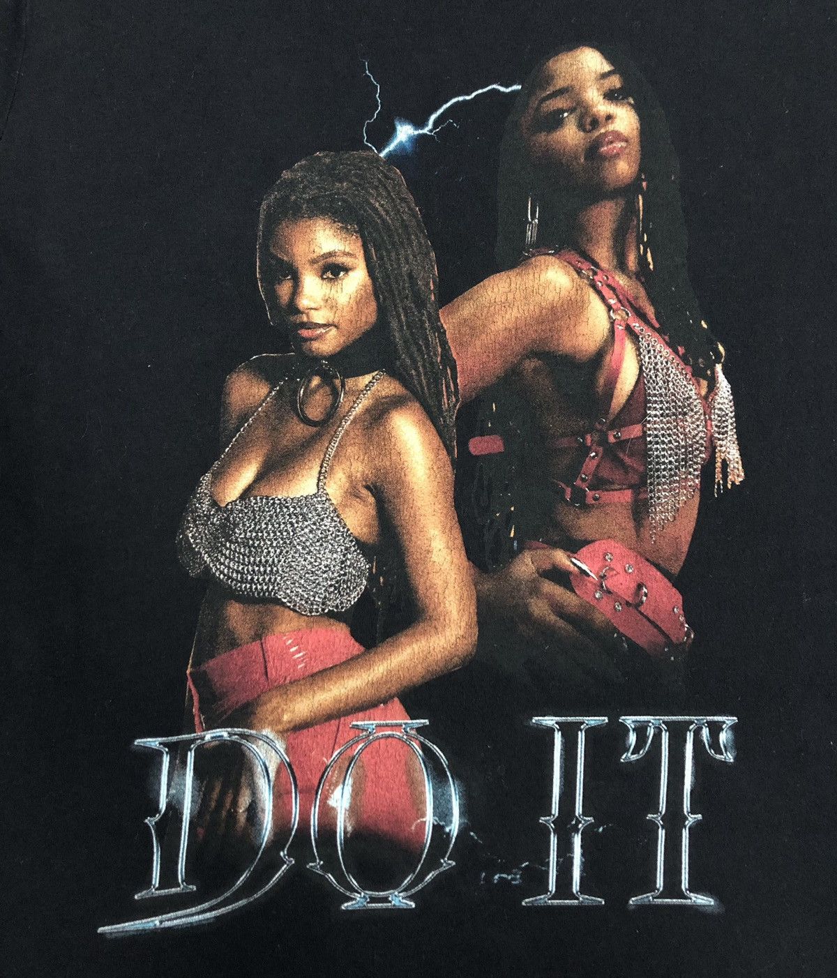 Vintage Vintage R&B Duo Chloe x Halle Do It T-Shirt Size US L / EU 52-54 / 3 - 3 Thumbnail