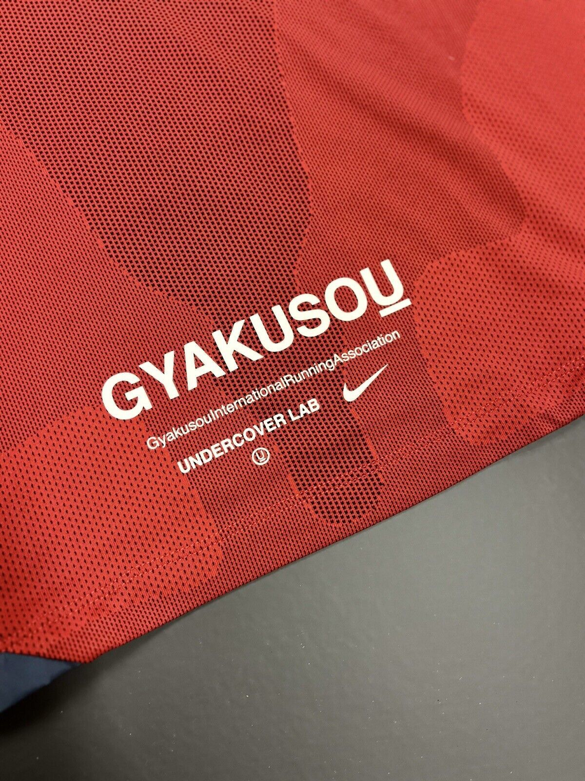 Nike × Undercover GYAKUSOU running longsleeve 1/2 zip top Size US M / EU 48-50 / 2 - 2 Thumbnail