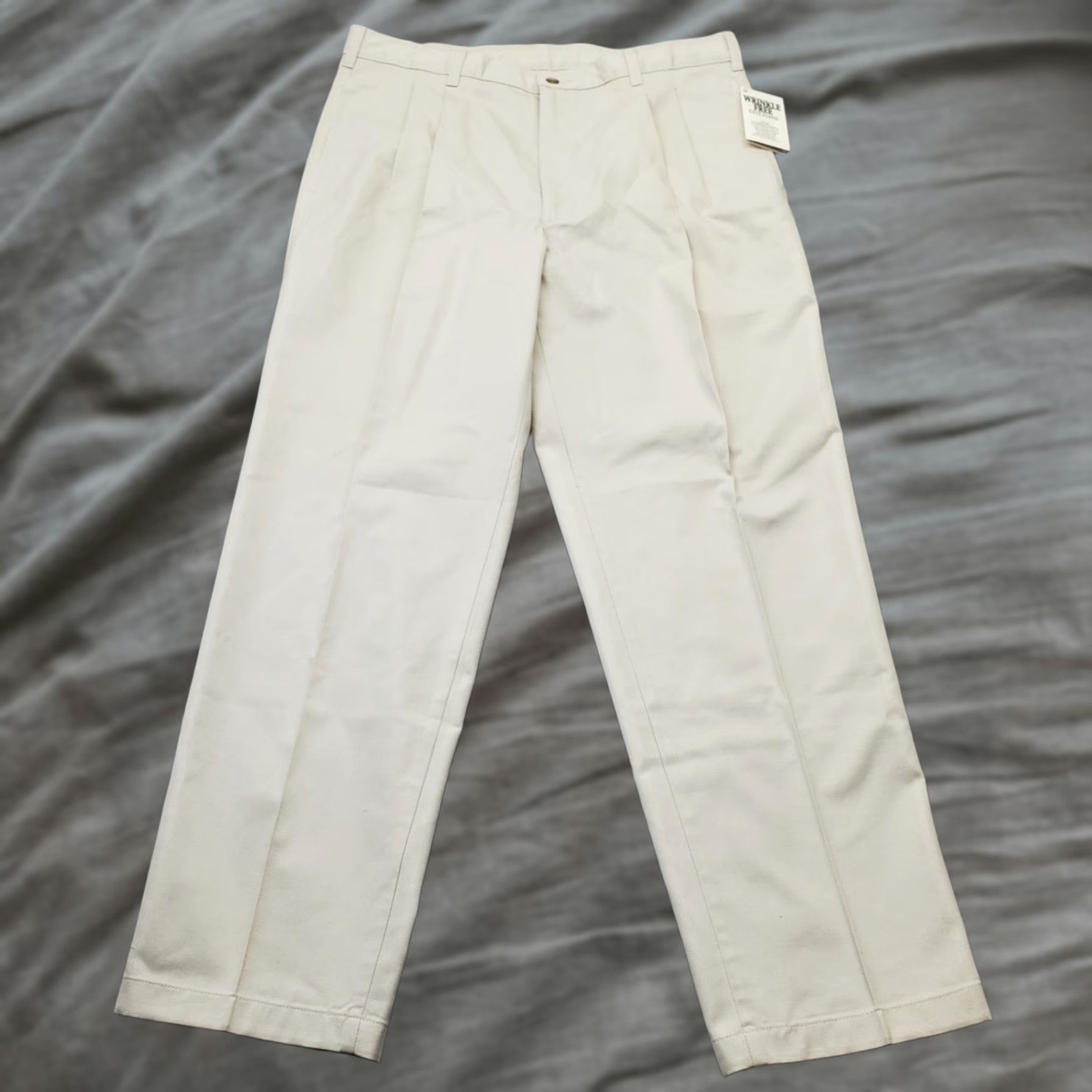 Vintage Flyers Pants Mens Size 36 Tan 100% Cotton Low Waist Relaxed Fit Wrinkle Free Straight Khakis Size US 36 / EU 52 - 1 Thumbnail