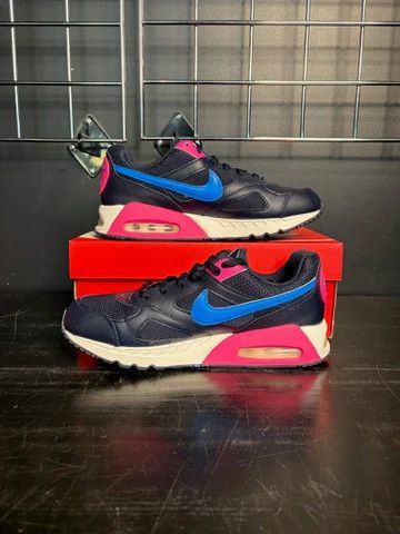 Nike Nike Air Max IVO GS "Obsidian Pink" **PRE-OWNED** - Size 7 Size US 7 / EU 40 - 2 Thumbnail