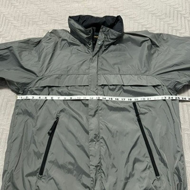 Nautica Nautica tan beige windbreaker size L Size US L / EU 52-54 / 3 - 6 Thumbnail