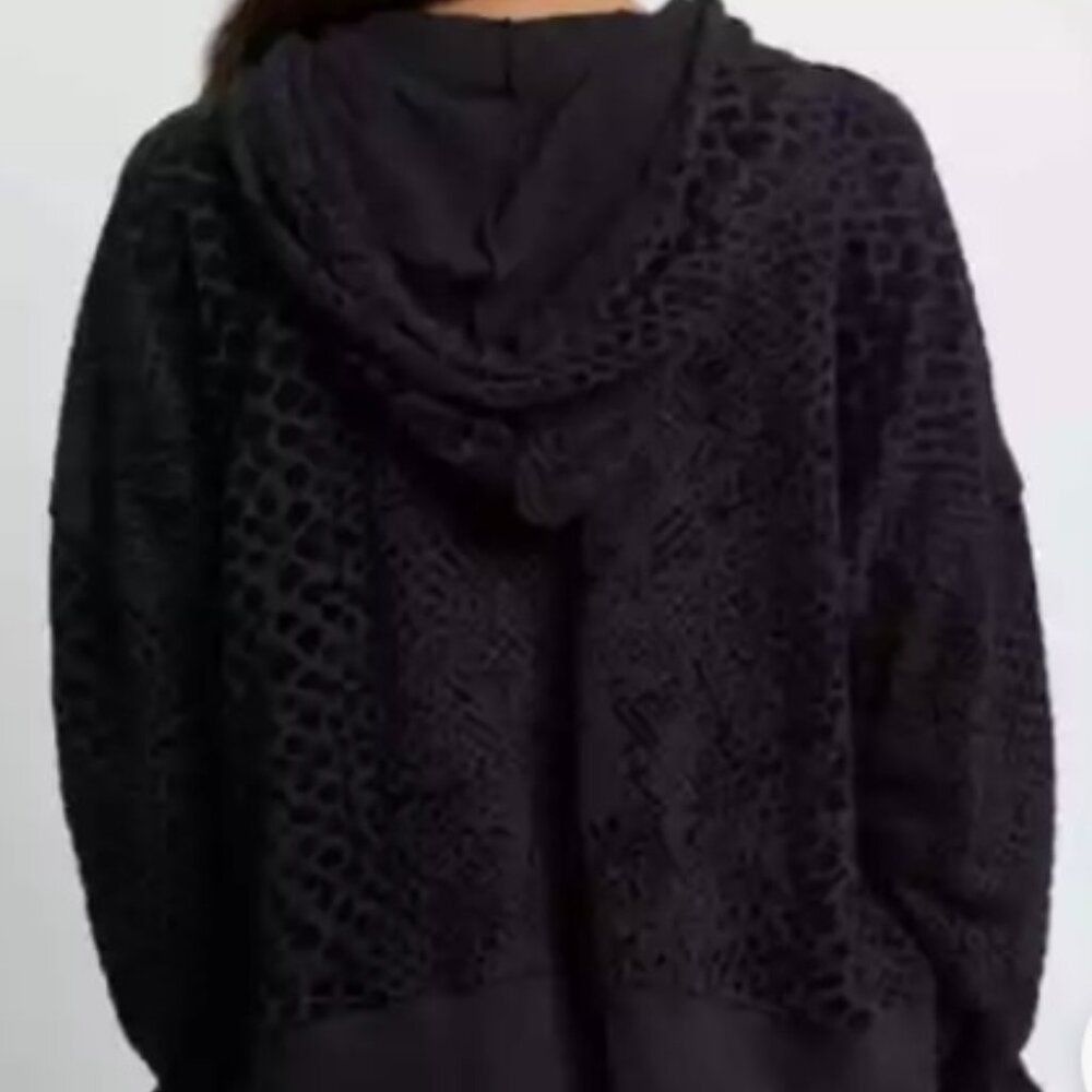 Rails Rails Nico Black Flocked Cobra Hoodie Womens Size L Pullover Size L / US 10 / IT 46 - 5 Thumbnail
