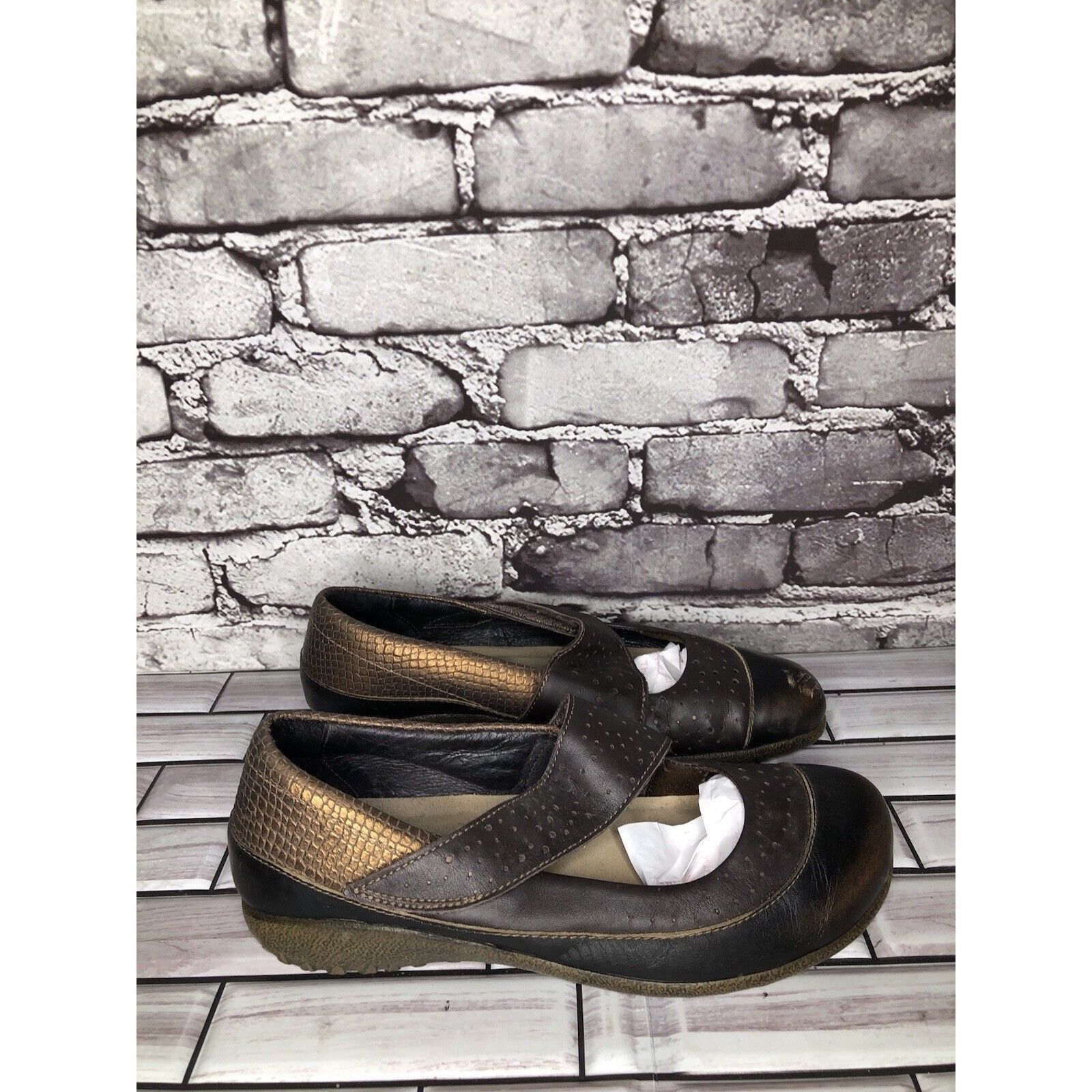 Other Naot Aroha Brown Bronze Snake Leather MaryJane Strap Shoes W Size US 8.5 / IT 38.5 - 13 Thumbnail