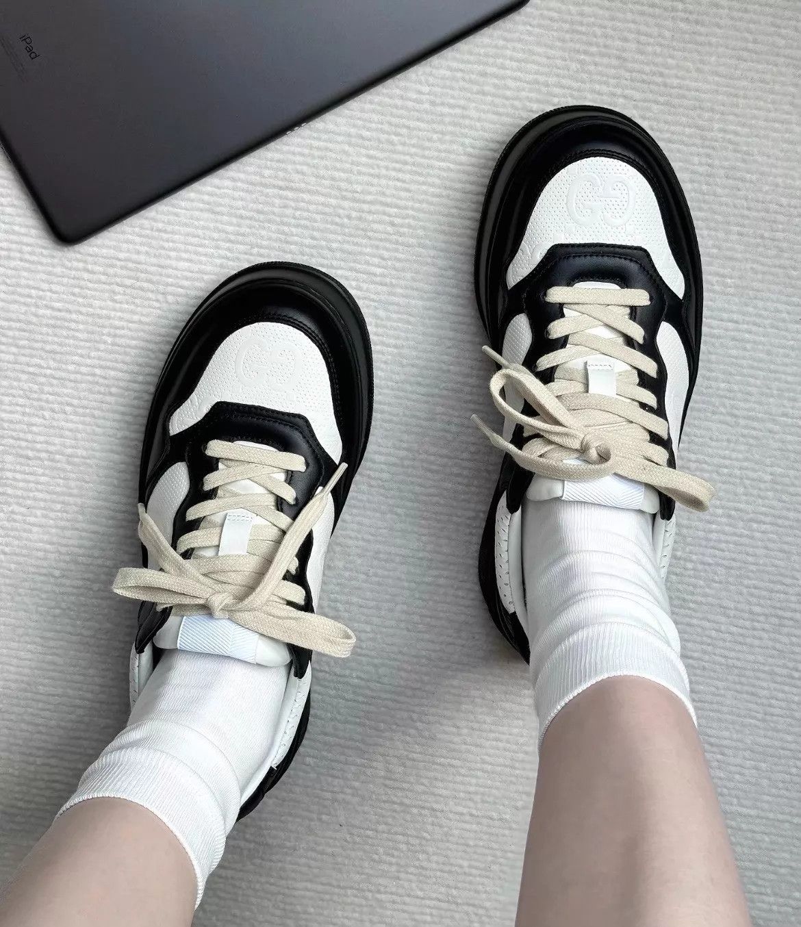 Gucci Gucci Panda Sneakers Black & White Size US 6 / IT 36 - 7 Thumbnail