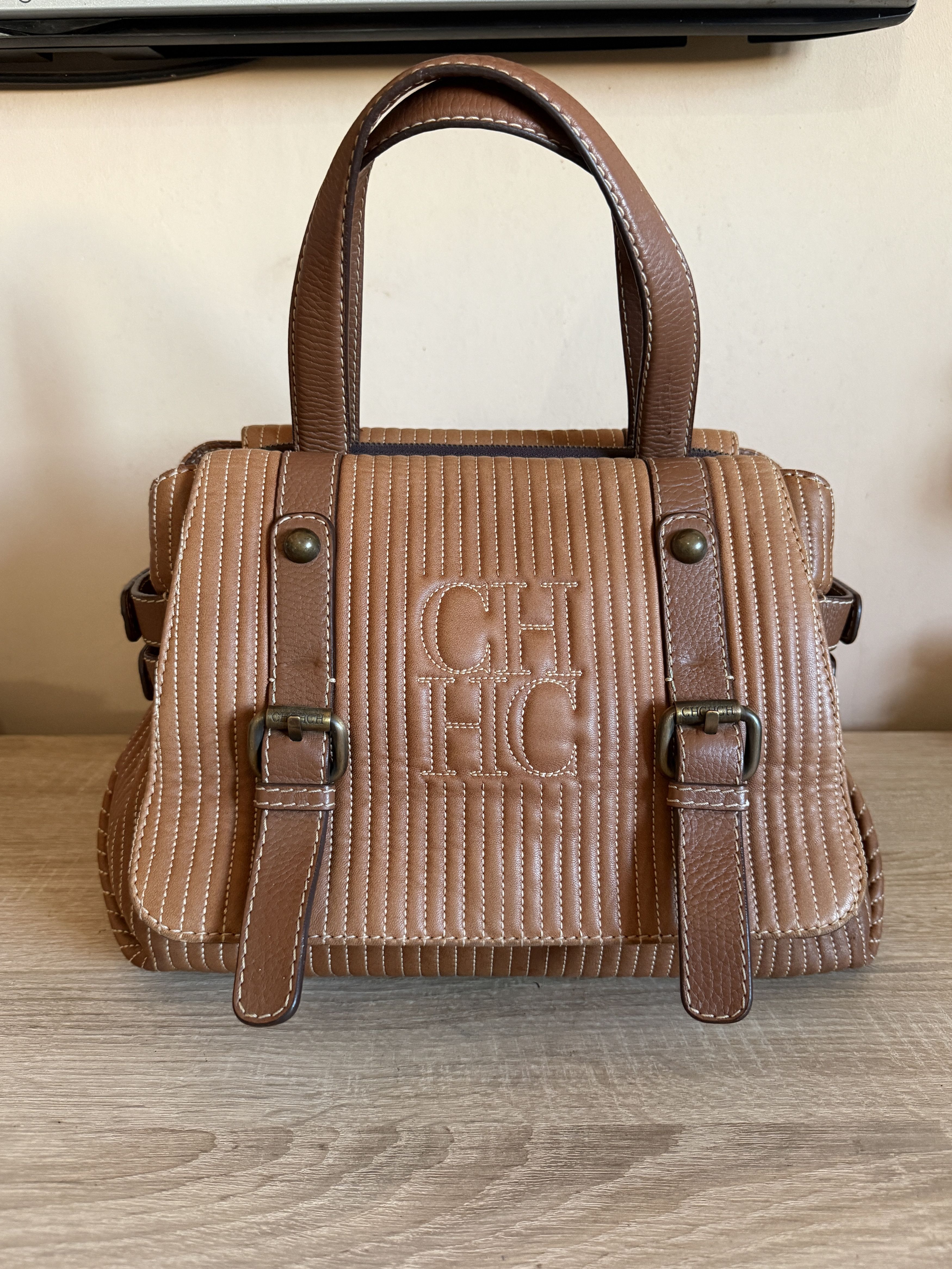 Carolina Herrera Rare handbag quilted leather camel brown CH monogrammed Size ONE SIZE - 1 Thumbnail