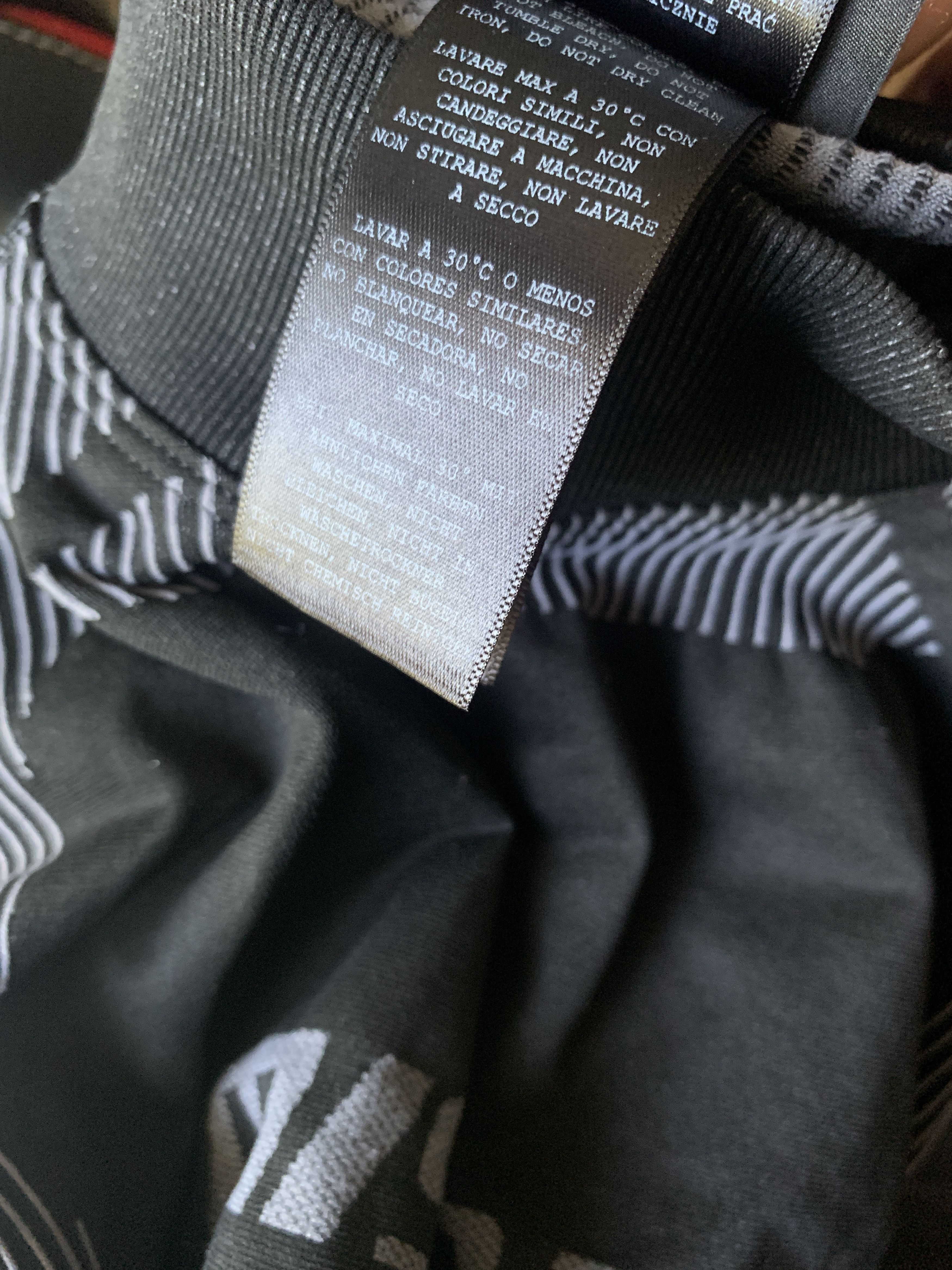 Misbhv MISBHV active top long sleeve Size US L / EU 52-54 / 3 - 7 Thumbnail