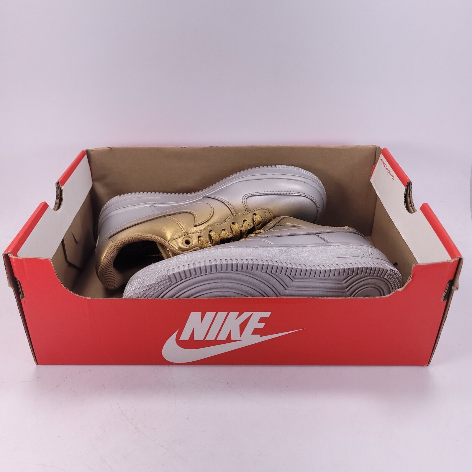 Nike Nike Air Force 1 '07 LX Shoe Womens Size 5 898889-012 Gold Size US 5 / IT 35 - 10 Thumbnail