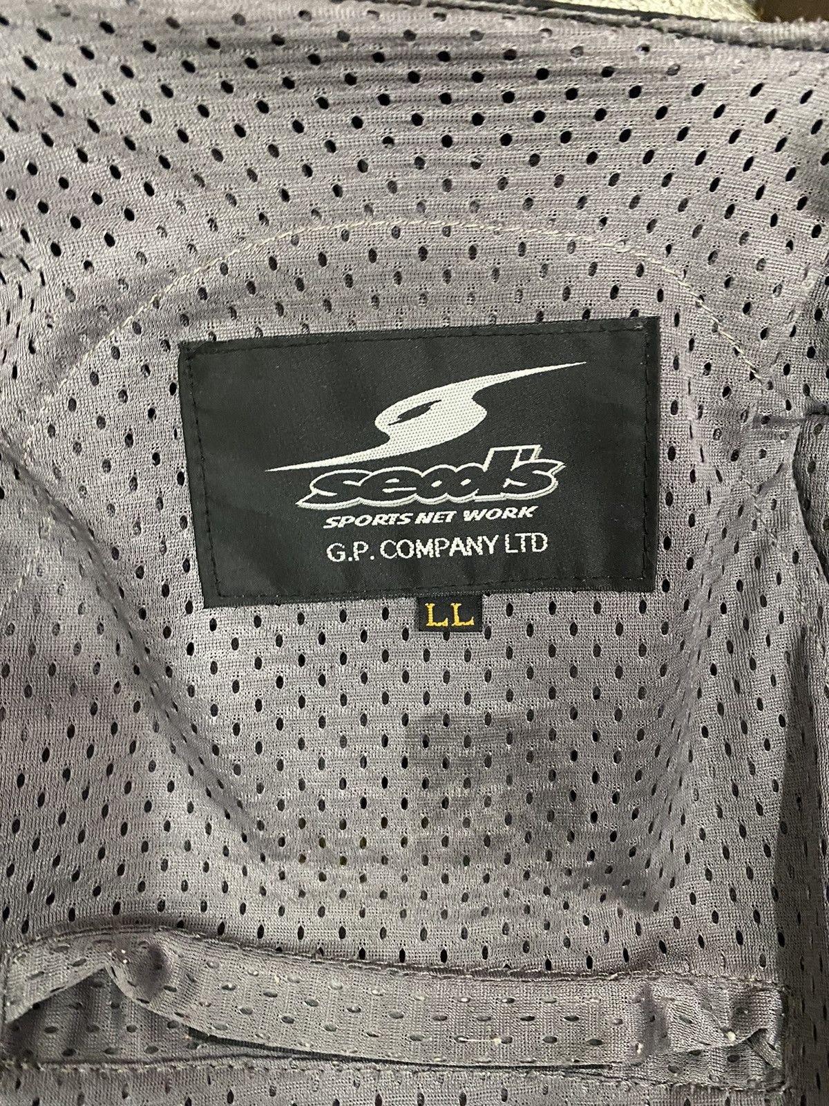 Japanese Brand Seool’s gp motorsport Size US M / EU 48-50 / 2 - 13 Thumbnail