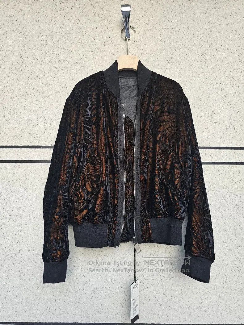 Haider Ackermann Haider Ackermann Velvet jacket. Size US L / EU 52-54 / 3 - 2 Thumbnail
