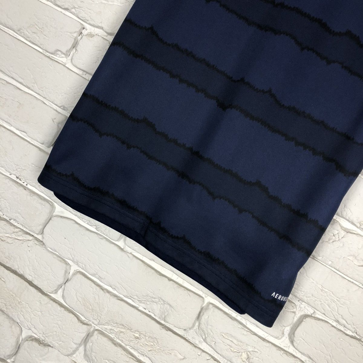 Adidas Scotland national team 2020 2022 home soccer jersey Size US S / EU 44-46 / 1 - 3 Thumbnail
