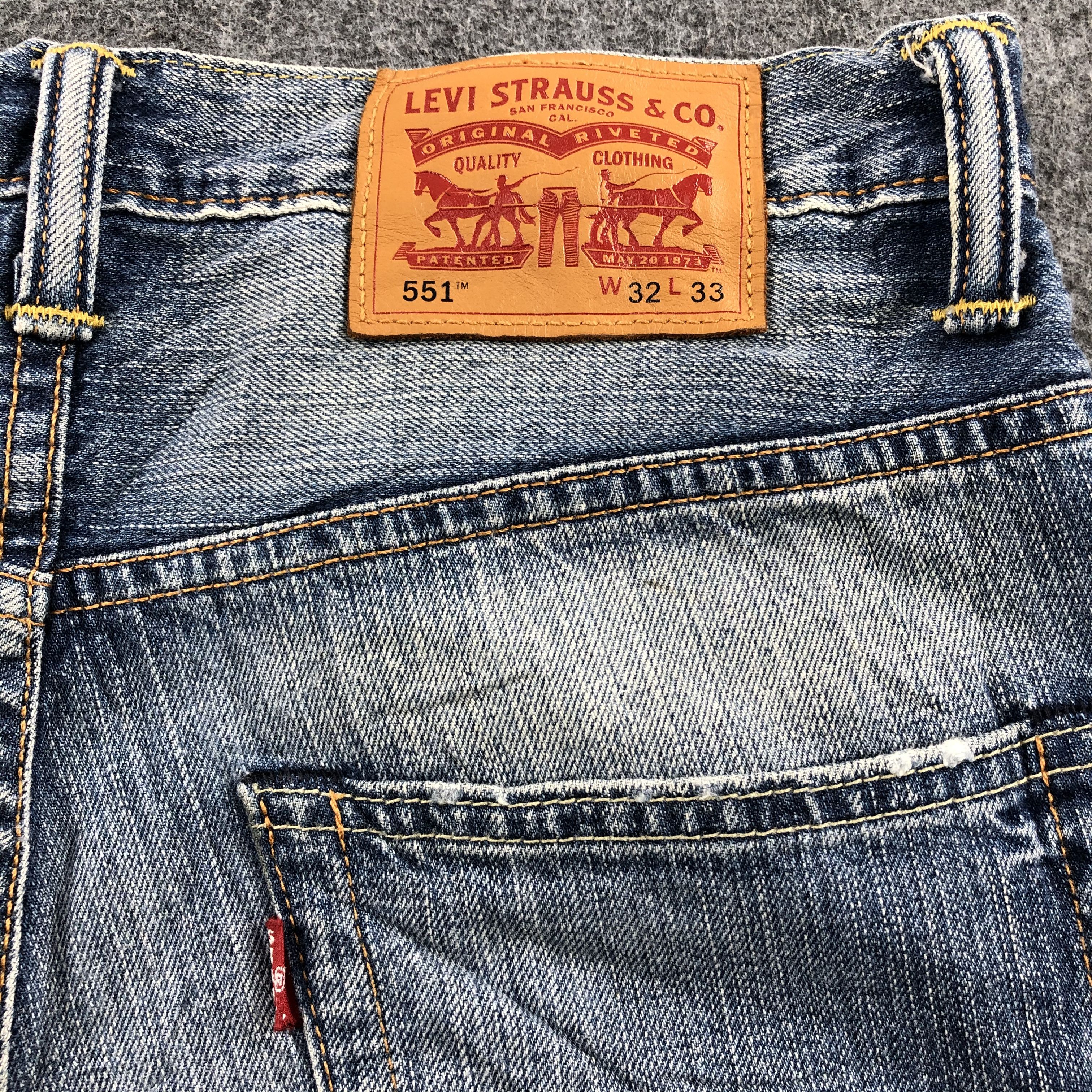 Levi's × Vintage Vintage Blue Wash Levis 551 Jeans-JM1424 Size US 33 - 5 Thumbnail