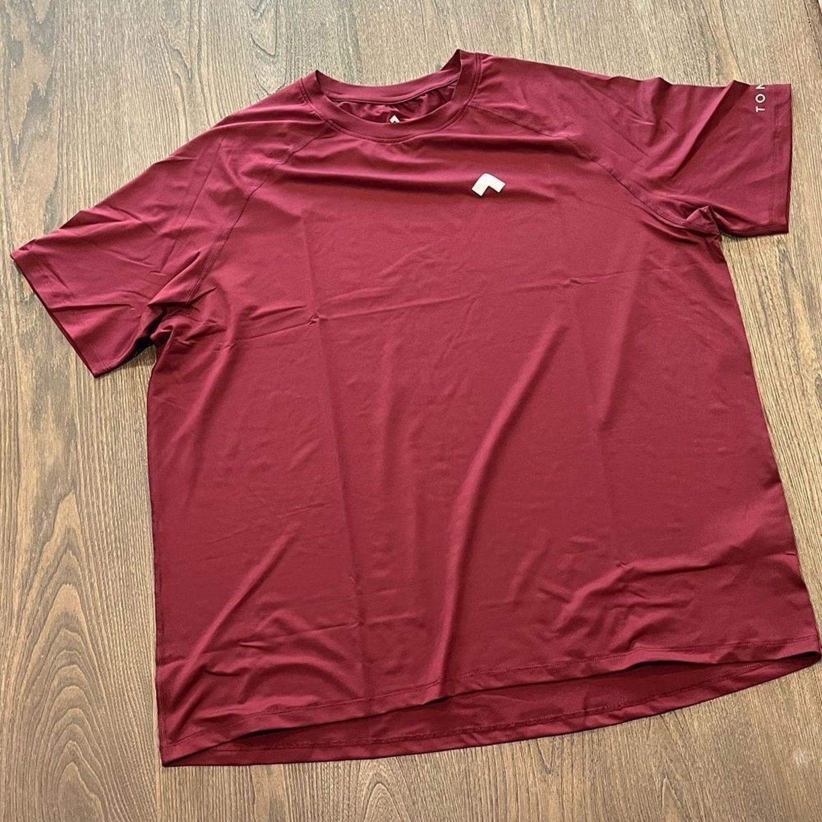 Vintage NWOT Tonal Mens Maroon Short Sleeve Workout Shirt Size 2X Size US XXL / EU 58 / 5 - 2 Thumbnail