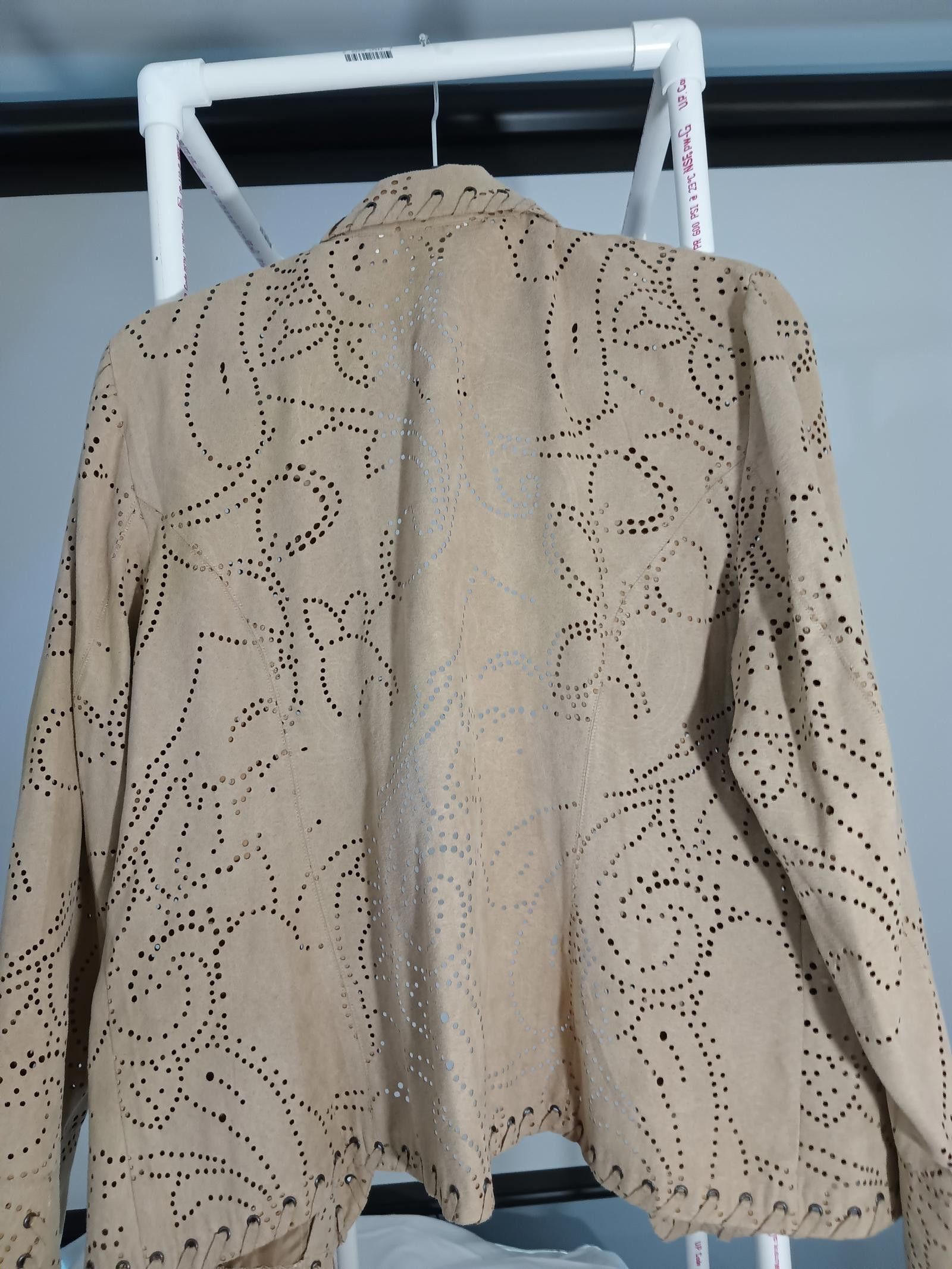 Designer Stylish Chicos Perforated Suede Jacket Size XS / US 0-2 / IT 36-38 - 2 Thumbnail