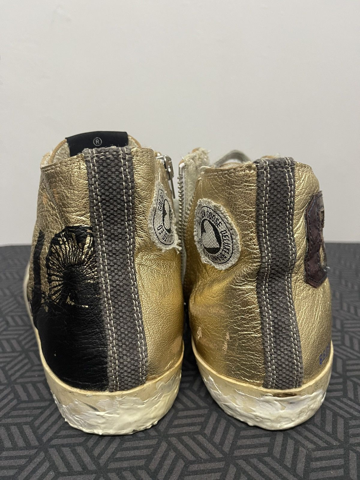 Golden Goose GOLD FRANCY GOLDEN GOOSE ITALY Size US 10 / IT 40 - 5 Thumbnail