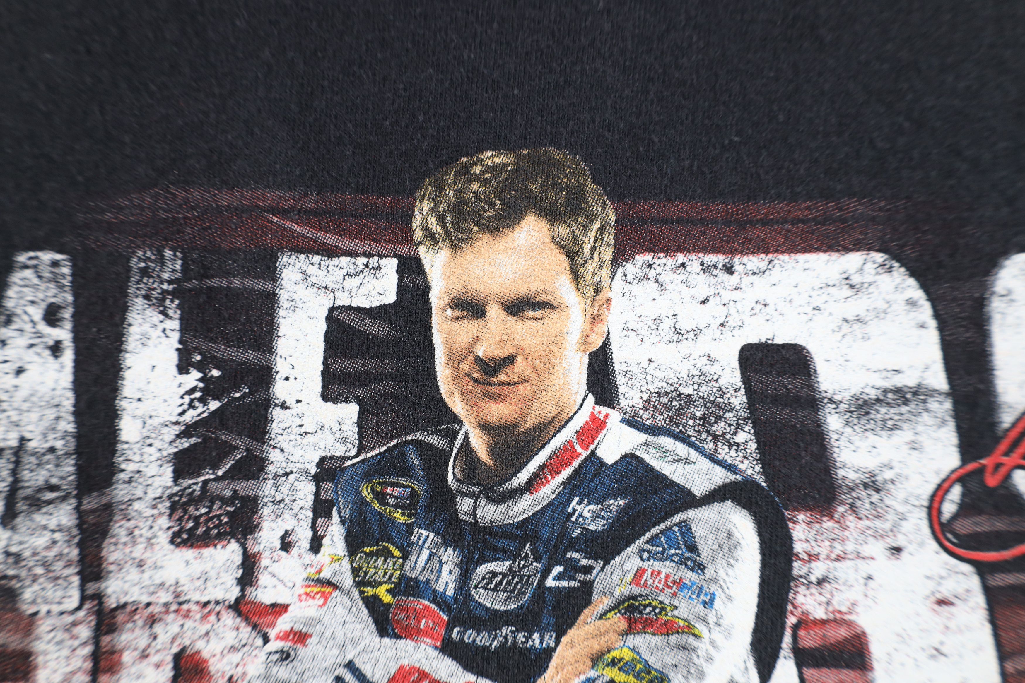Vintage Vintage Y2K NASCAR Dale Earnhardt Jr Racing T-Shirt Black Size US M / EU 48-50 / 2 - 6 Thumbnail