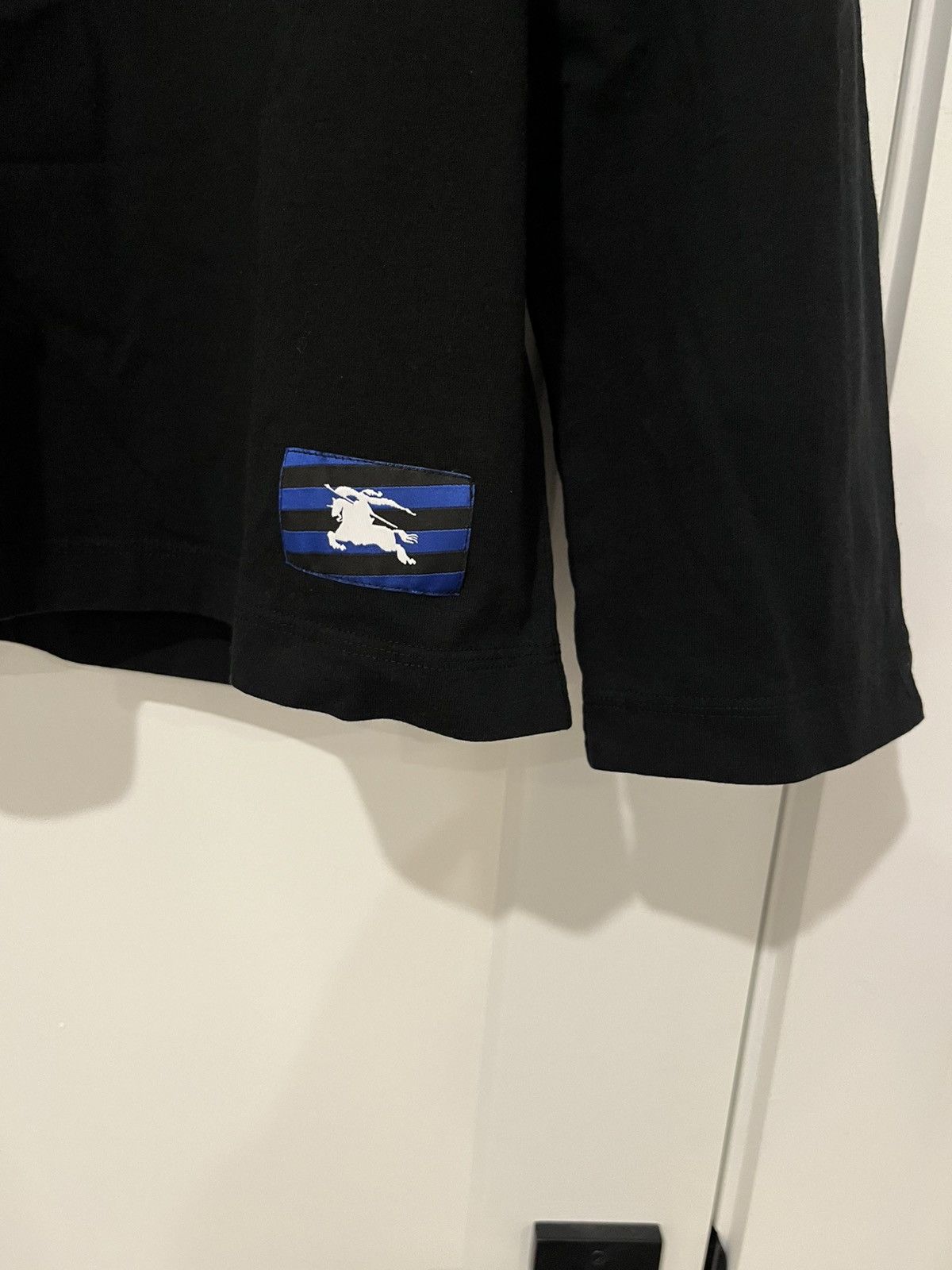 Burberry Burberry Long-Sleeve Equestrian Knight Patch T-Shirt Size US XXL / EU 58 / 5 - 5 Thumbnail