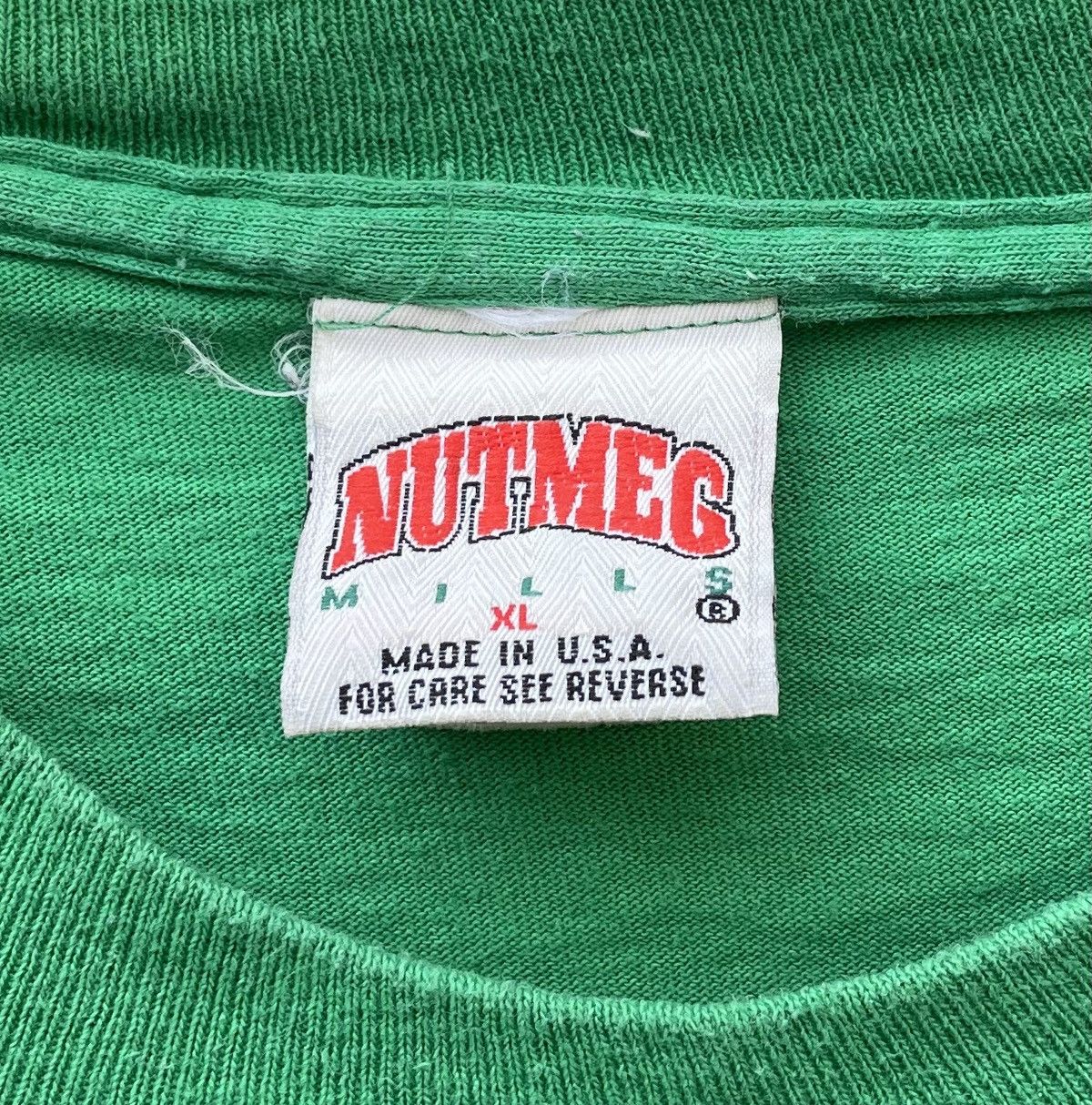 Nutmeg 90s Nutmeg Celtics NBA Locker Room Bird Home Court T Shirt Size US XL / EU 56 / 4 - 2 Thumbnail