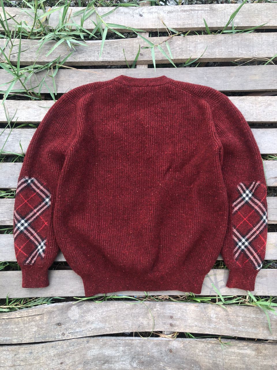 Burberry Burberry London Knit Sweaters Maroon Nova Check Size US M / EU 48-50 / 2 - 2 Thumbnail