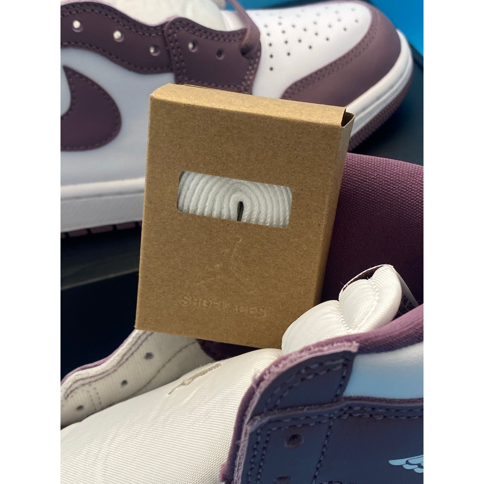 Nike Jordan 1 Retro High OG 'Mauve' Size US 9 / EU 42 - 2 Thumbnail