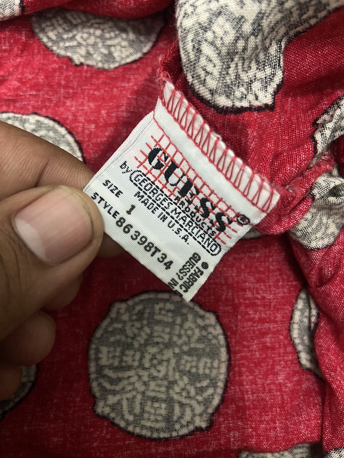 Georges Marciano × Guess Vintage 1980’s Guess Medieval Block Print Rayon Shirt Size US L / EU 52-54 / 3 - 8 Thumbnail