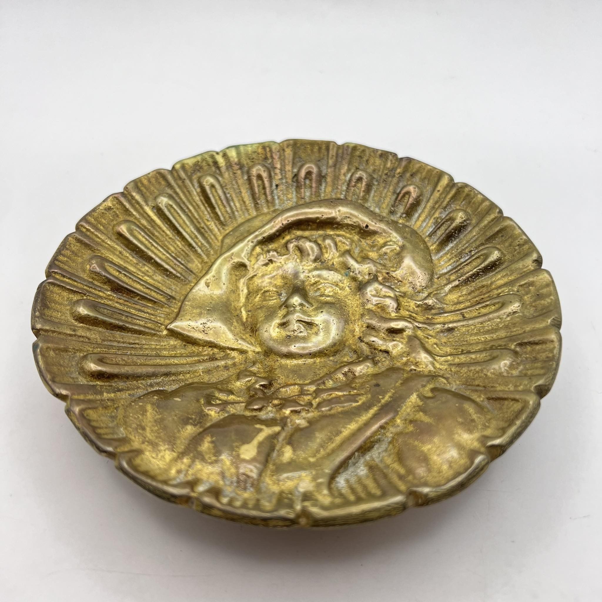 Vintage Heavy Vintage Cast Gilt Bronze Table Ashtray Plate Lady Girl Size ONE SIZE - 3 Thumbnail