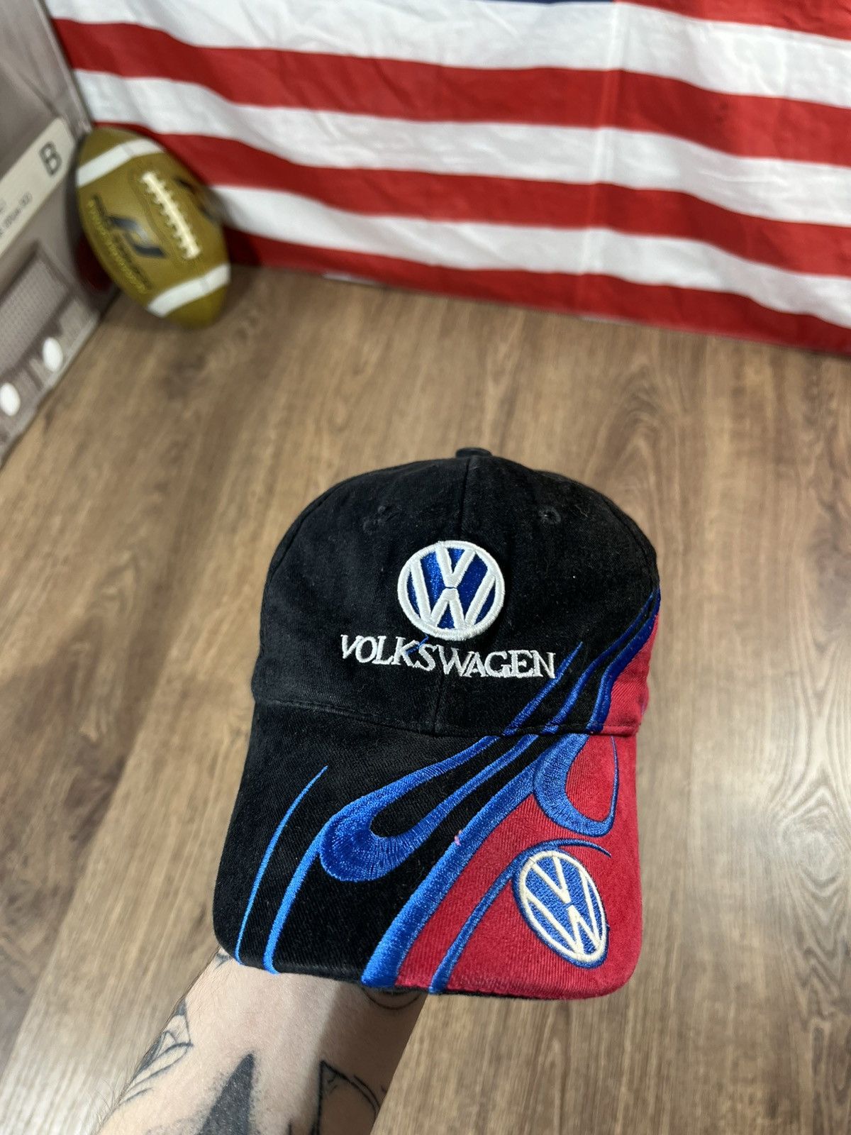 NASCAR × Vintage 00s Vintage Volkswagen Racing Cap Size ONE SIZE - 1 Thumbnail