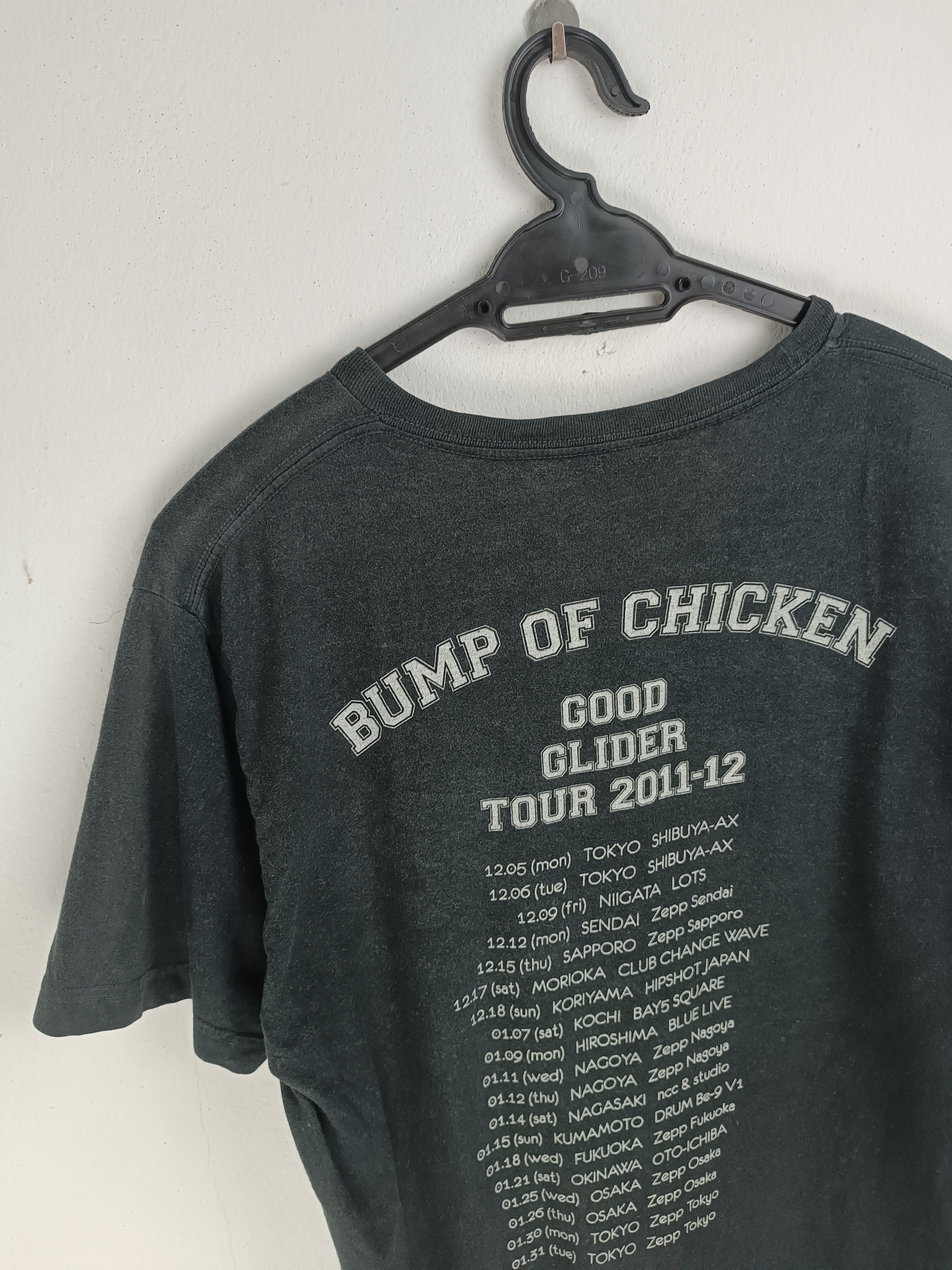 Band Tees VINTAGE '11 BUMP OF CHICKEN GOOD GLIDER TOUR spitz radwimps Size US M / EU 48-50 / 2 - 11 Thumbnail