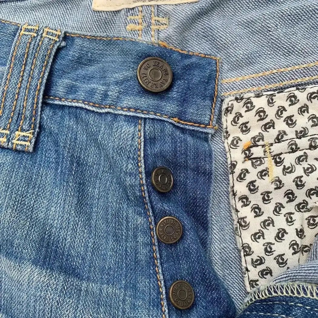 Jimmy Taverniti DESIGNER DENIM TAVERNITI JEANS BY JIMMY TAVERNITI DISTRESSED Size US 33 - 10 Thumbnail