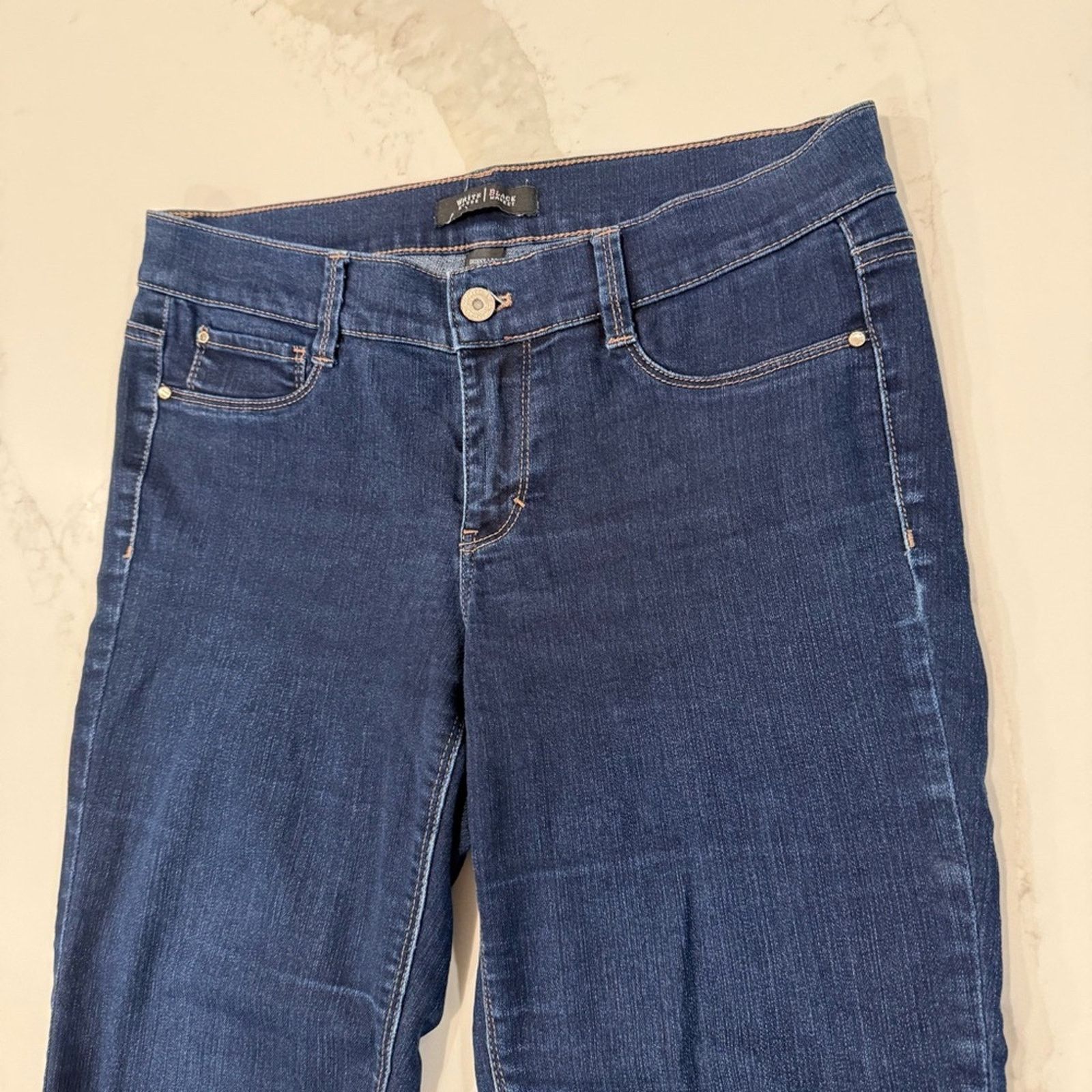 White House Black Market White House Black Market Skinny Leg Crop Jeans Womens Small Size 28" / US 6 / IT 42 - 3 Thumbnail