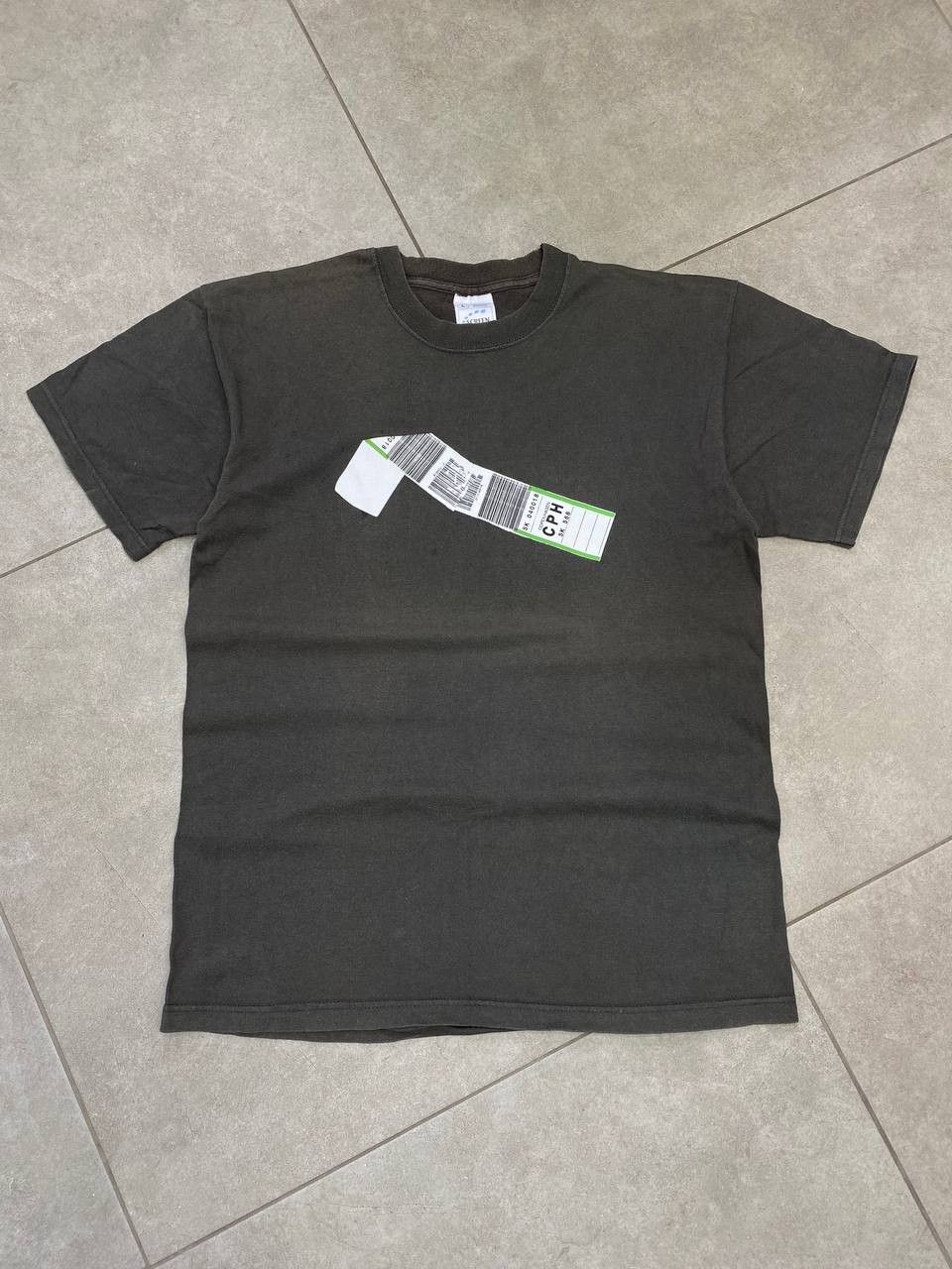 Vintage Vintage Zip Code 2000s Rave CPH Copenhagen T-Shirt Size US L / EU 52-54 / 3 - 1 Thumbnail
