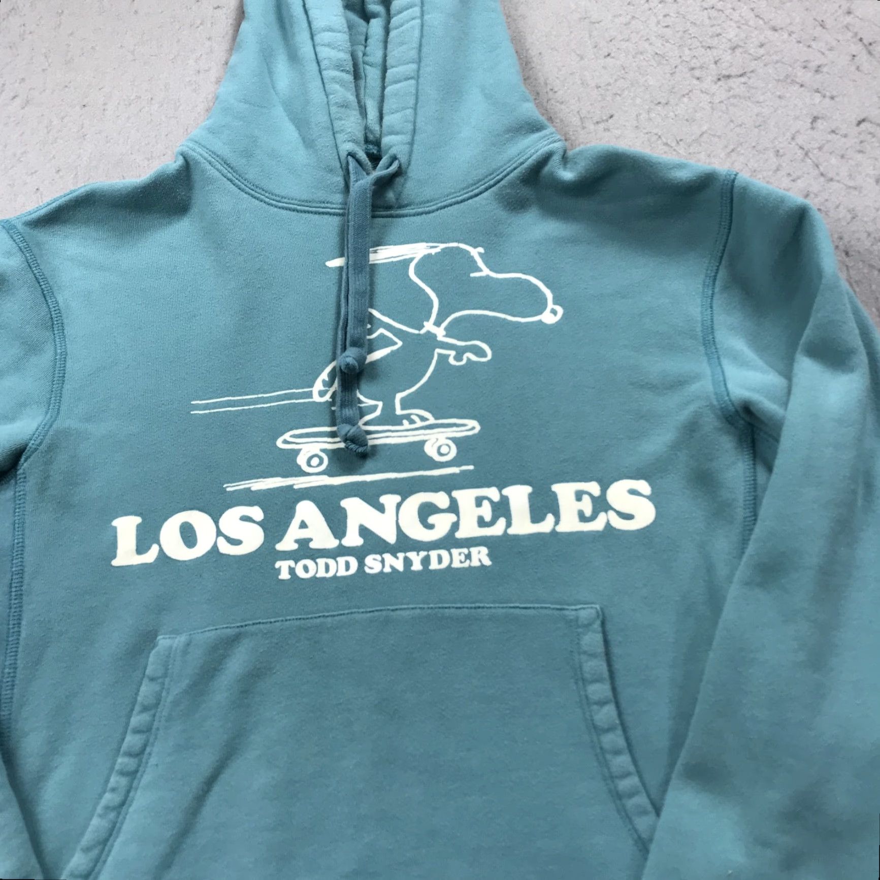 Todd Snyder Todd Snyder Hoodie Mens Medium Blue Snoopy Peanuts Sweatshirt USA RARE Size US M / EU 48-50 / 2 - 3 Thumbnail