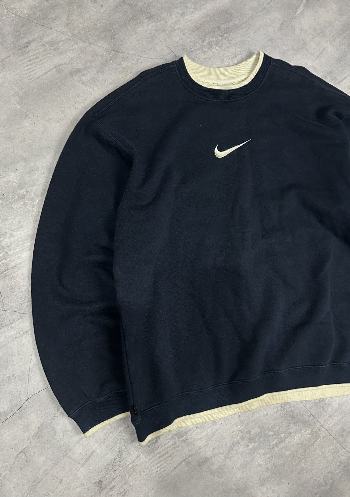 Nike Vintage Y2k Nike Big Swoosh Sweatshirt Size US XL / EU 56 / 4 - 3 Thumbnail