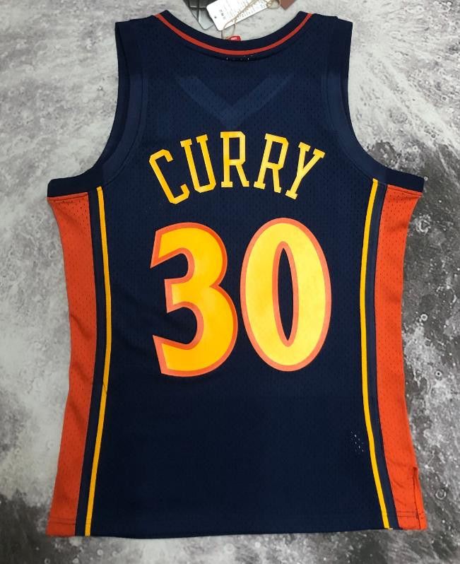 NBA 30 Stephen Curry Jersey Golden State Warriors Jersey Size US M / EU 48-50 / 2 - 2 Thumbnail