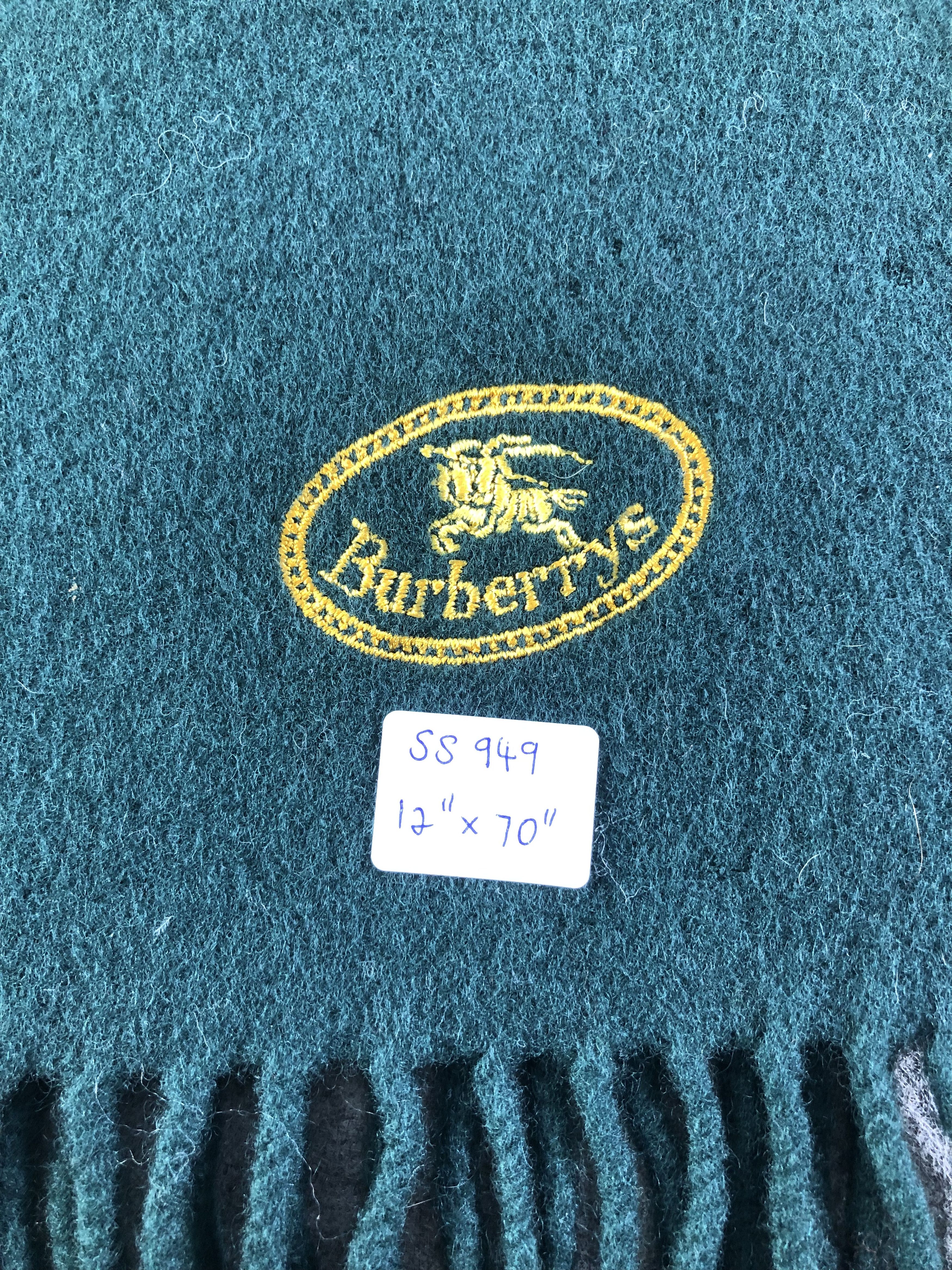 Burberry Burberrys Scarf / Muffler / Neckwear Size ONE SIZE - 4 Thumbnail