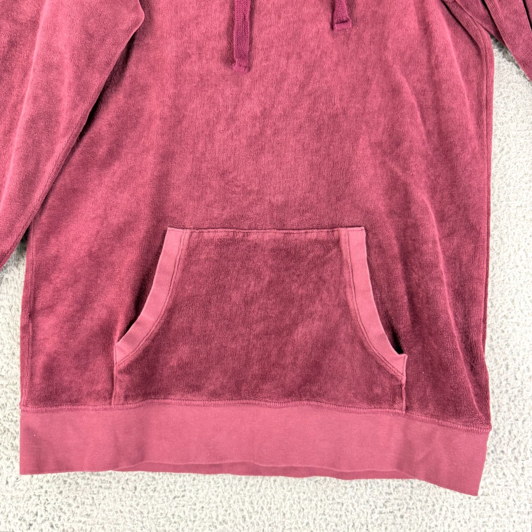 Juicy Couture Juicy Couture Pullover Sweater Women XS Velour Burgundy Long Sleeve Vintage 90s Classic Pockets Raglan Crew Neck Size XS / US 0-2 / IT 36-38 - 4 Thumbnail