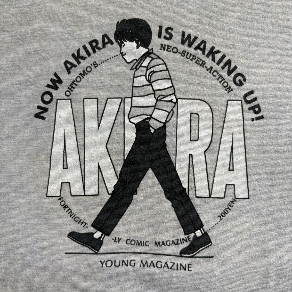 Anime Vintage Uniqlo Anime Tee Akira Young Magazine Size US L / EU 52-54 / 3 - 4 Thumbnail