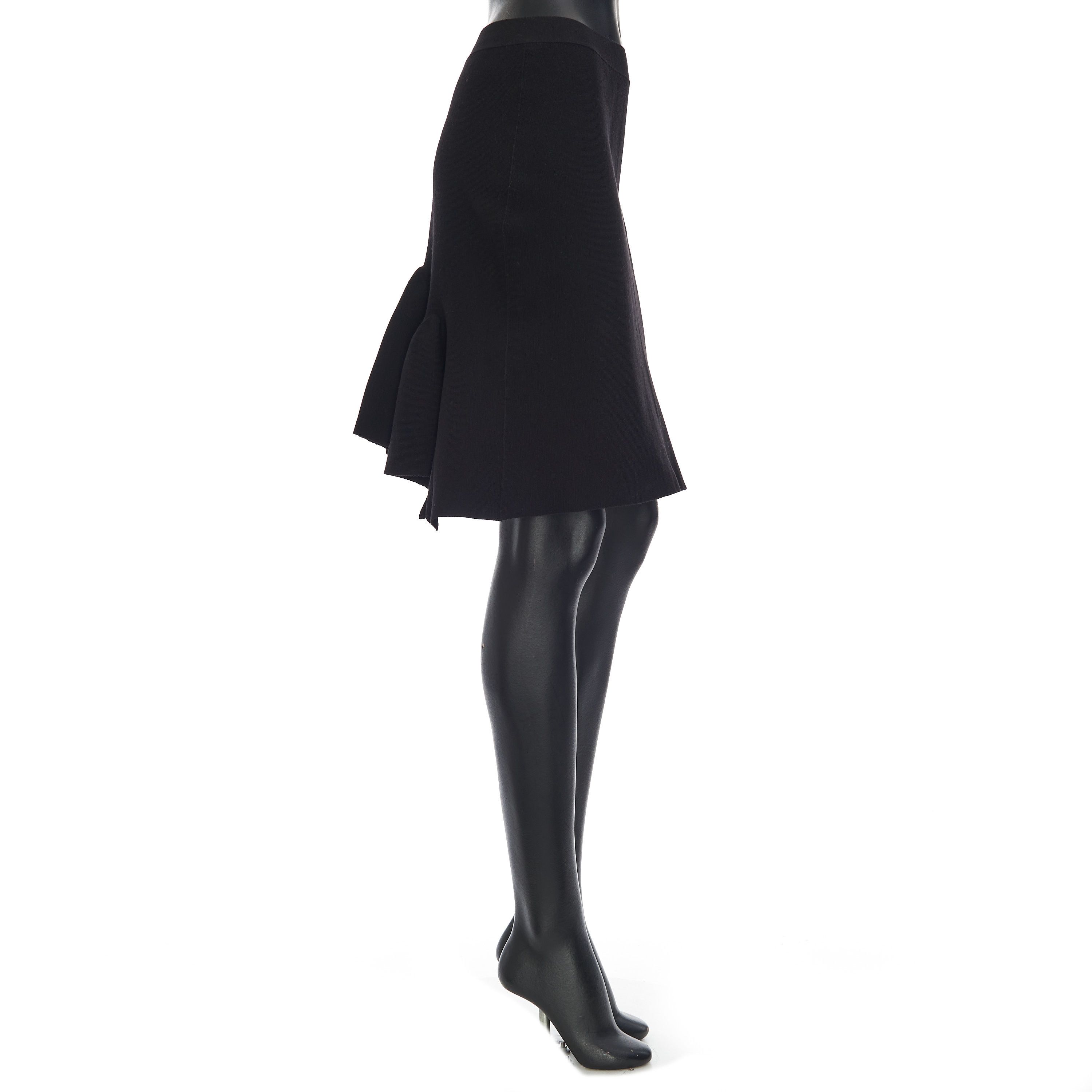 Bottega Veneta Lightweight Compact Stretch Skirt In Black Wool Size 28" / US 6 / IT 42 - 7 Thumbnail