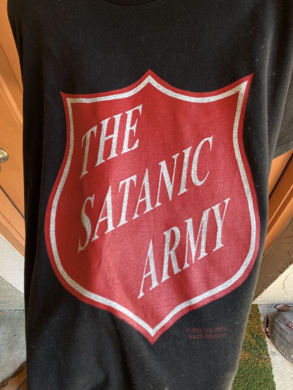 Vintage 90s Satanic Army Original Graphic T-Shirt Size US XL / EU 56 / 4 - 2 Thumbnail