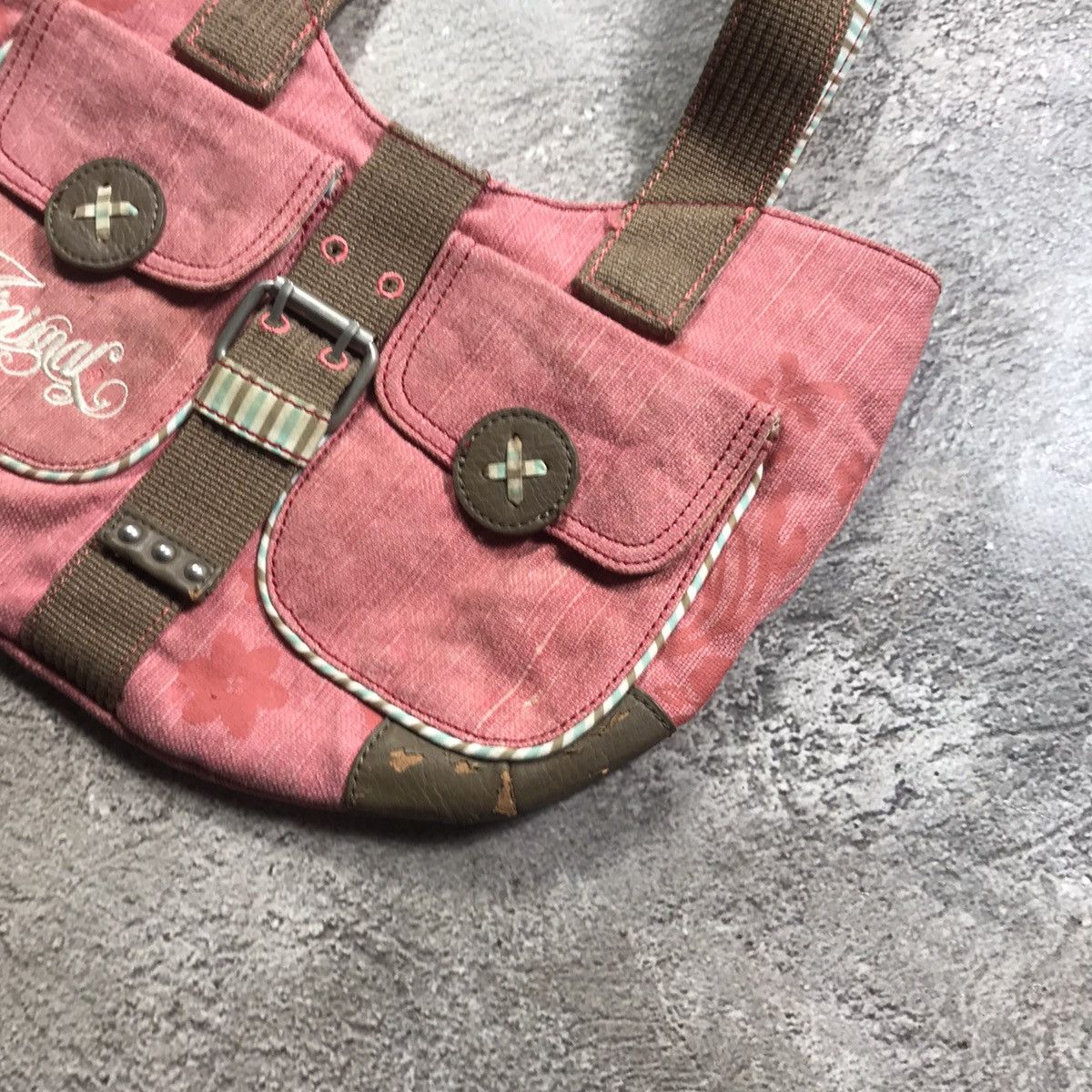 Vintage Vintage Y2K Pink Pocket Shoulder Bag Japanese Streetwear OS Size ONE SIZE - 4 Thumbnail