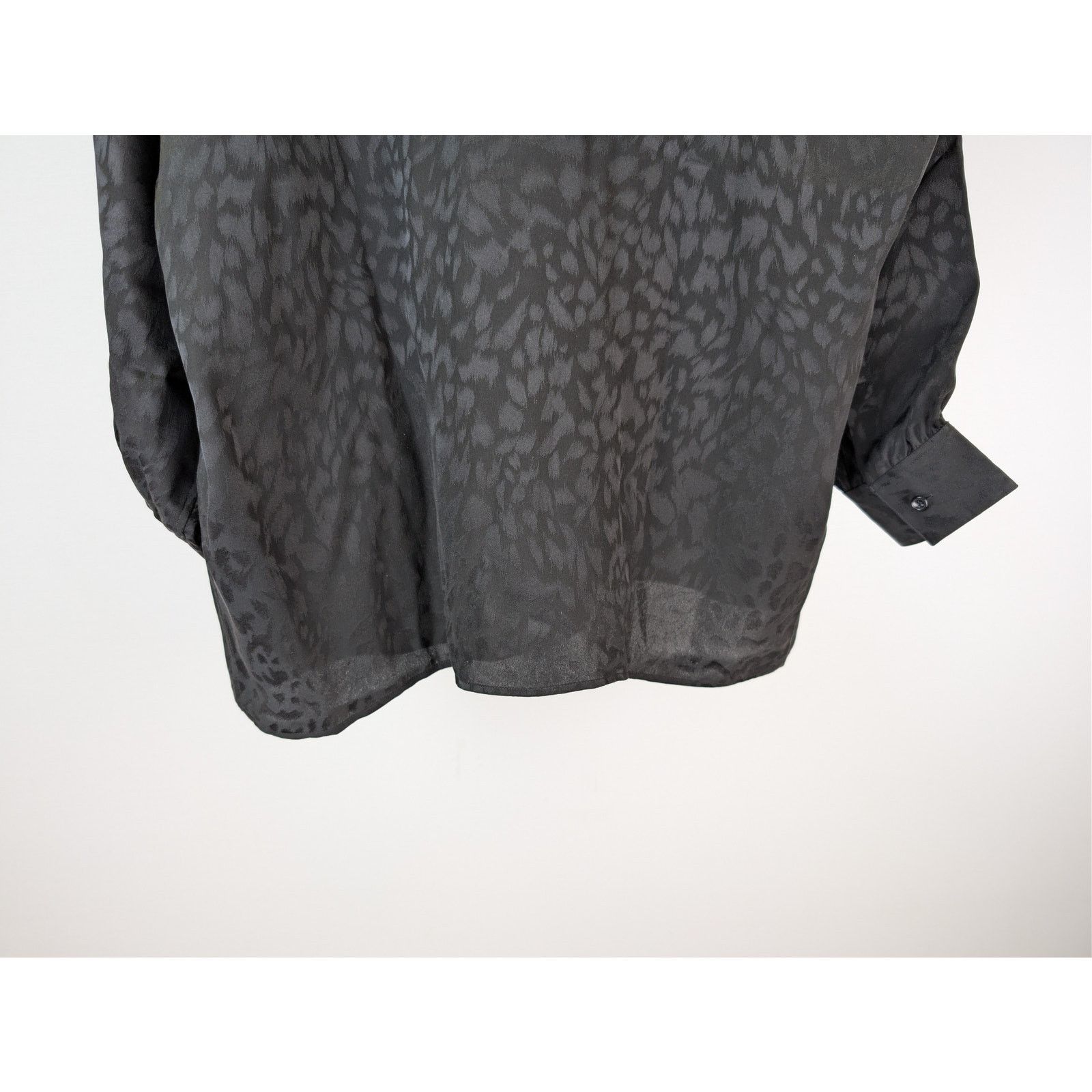 Saint Laurent Paris o1rshd1 Chemise Blouse Boxy Leopard Eclatant Shirt in Black Size US XS / EU 42 / 0 - 12 Thumbnail