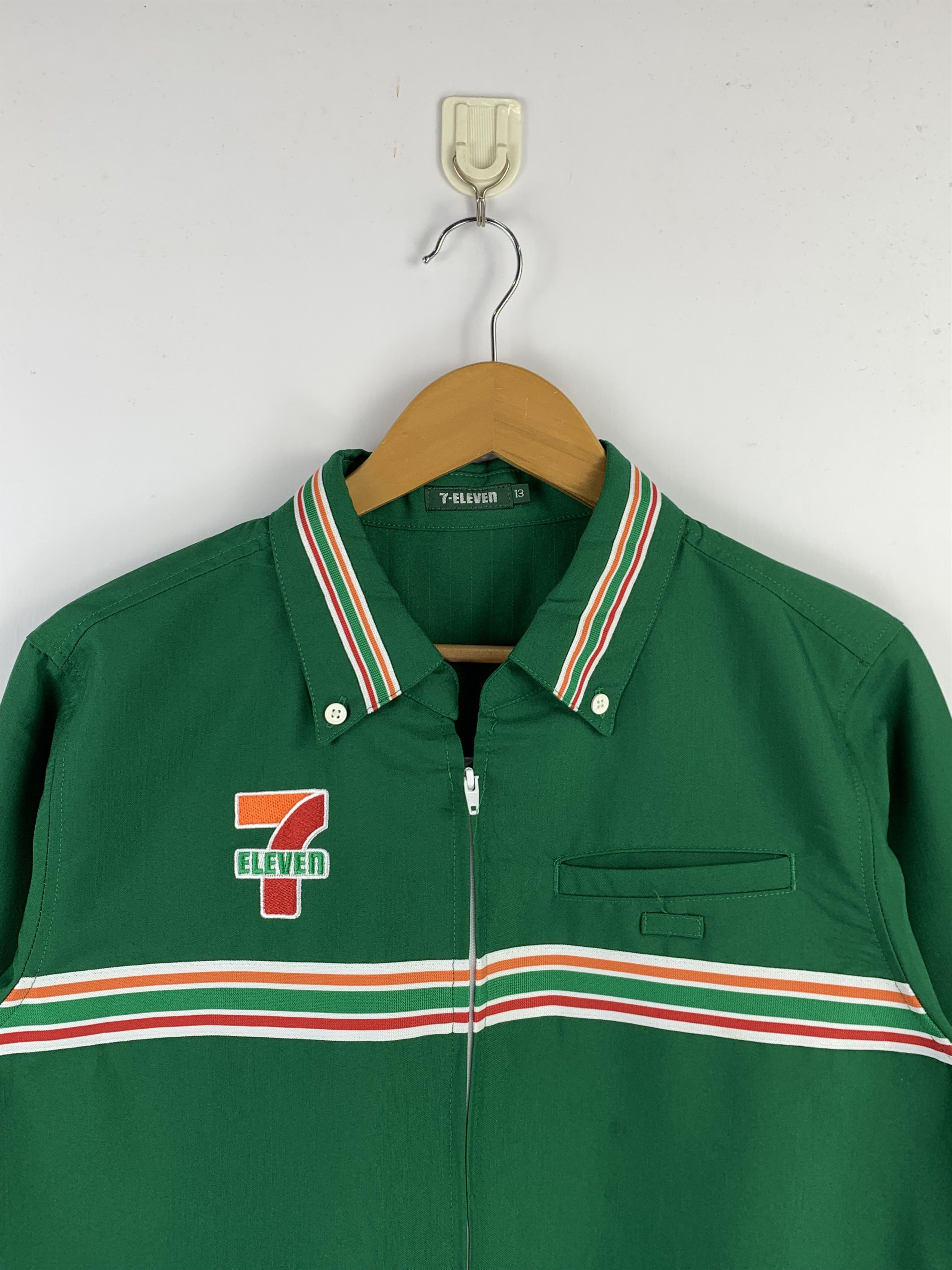 Japanese Brand Vintage 7-Eleven Workers Jacket J1531 Size US L / EU 52-54 / 3 - 2 Thumbnail