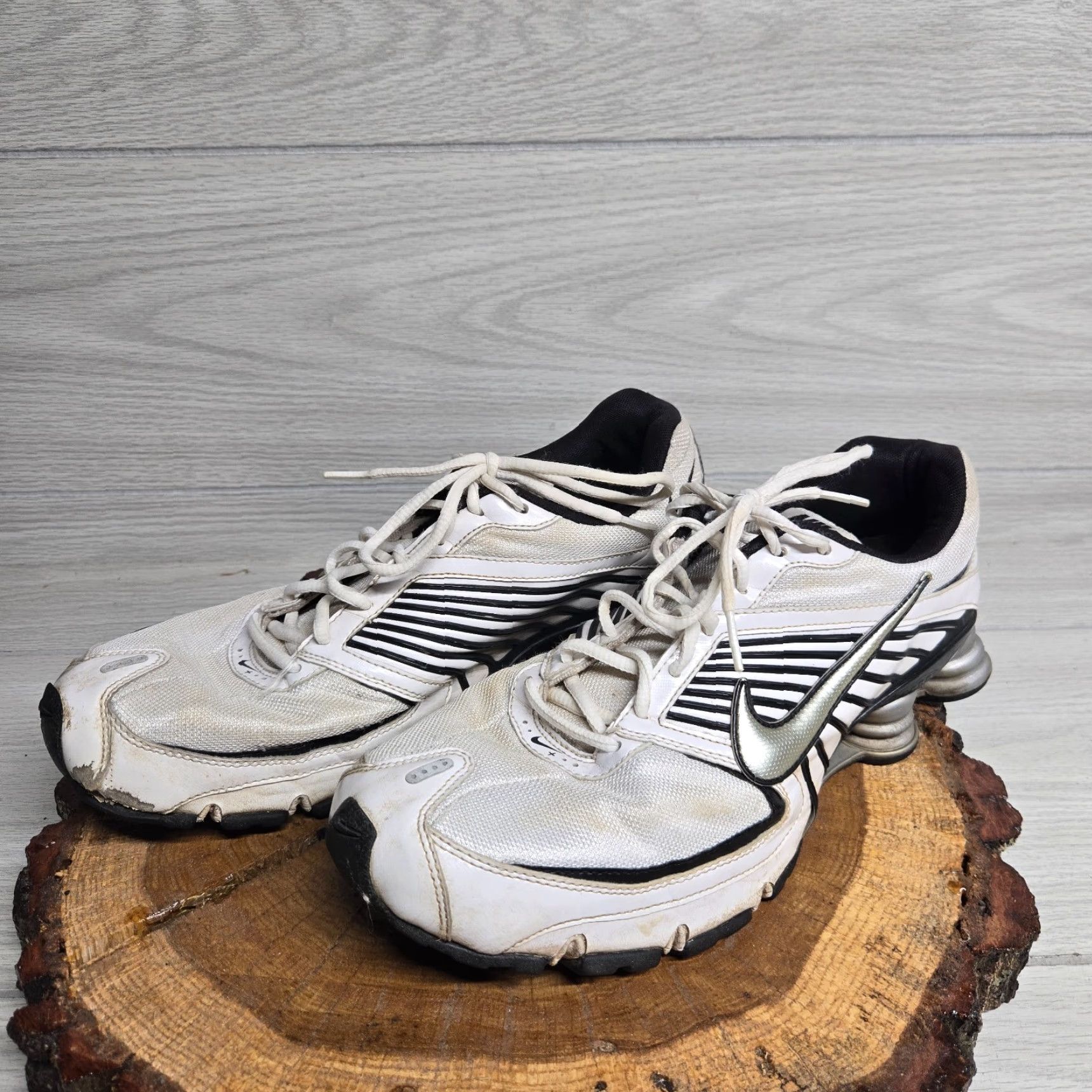 Nike Nike Shox Turbo Sneakers Mens Athletic Size 12 White Colorful Size US 12 / EU 45 - 2 Thumbnail