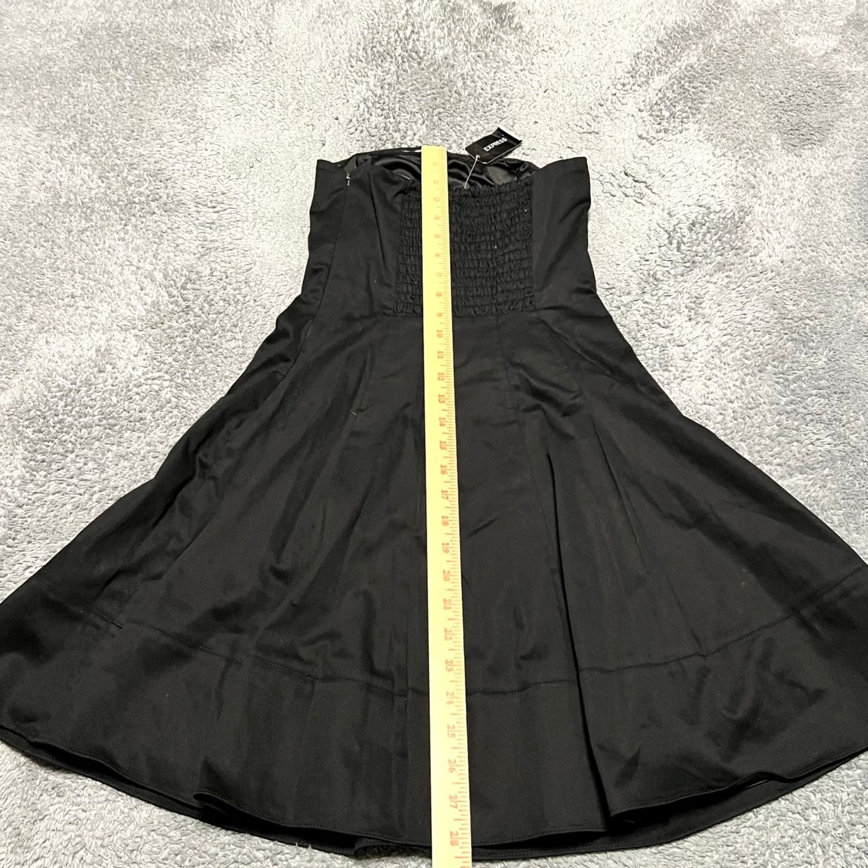 Express Express Studio Black Tube Cocktail Dress Womens 4 Strapless Dress 4 Short Black Womens Regular Mini Strapless Tube Cocktail Dress Size S / US 4 / IT 40 - 7 Thumbnail