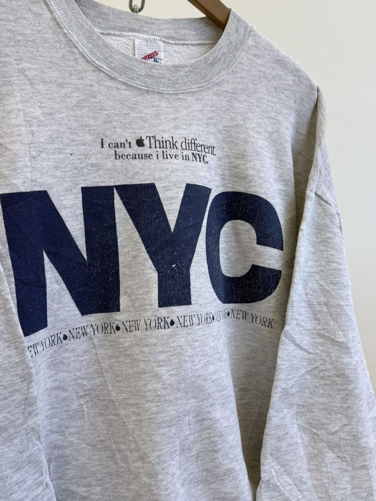 Apple Vintage 90s Apple NYC Graphic Sweatshirt Size US XL / EU 56 / 4 - 3 Thumbnail
