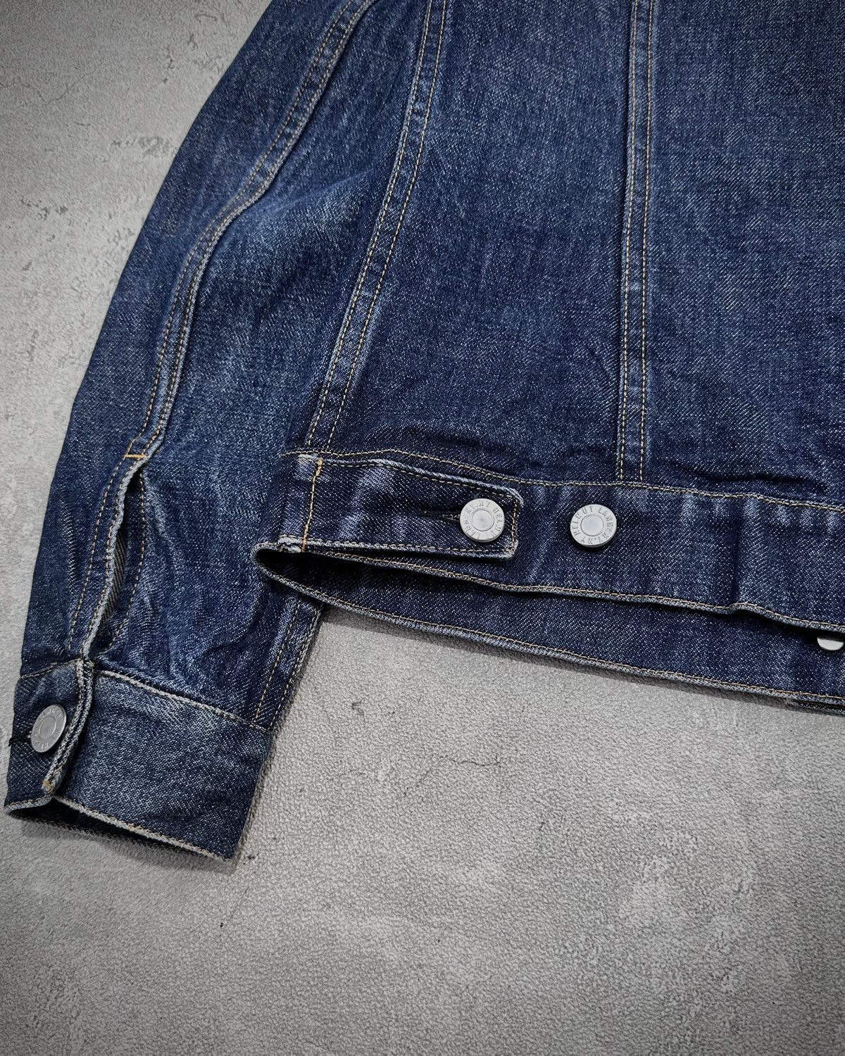 Helmut Lang Helmut Lang Dark Wash Classic Denim Jacket Size US S / EU 44-46 / 1 - 8 Thumbnail