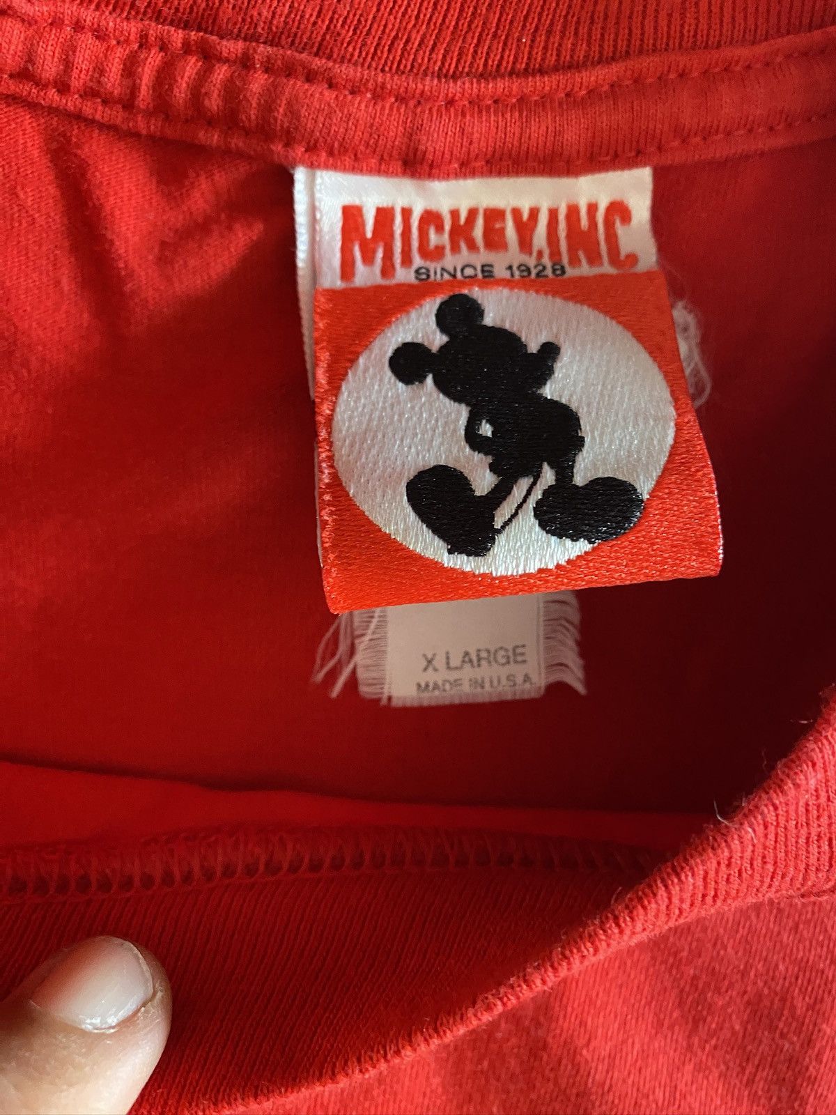 Disney Vintage 1997 Disney Mickey Mouse Tshirt Size US XL / EU 56 / 4 - 7 Thumbnail