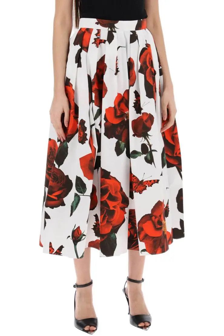 o1s22i1n0324 Tudor Rose Pleated Skirts in White